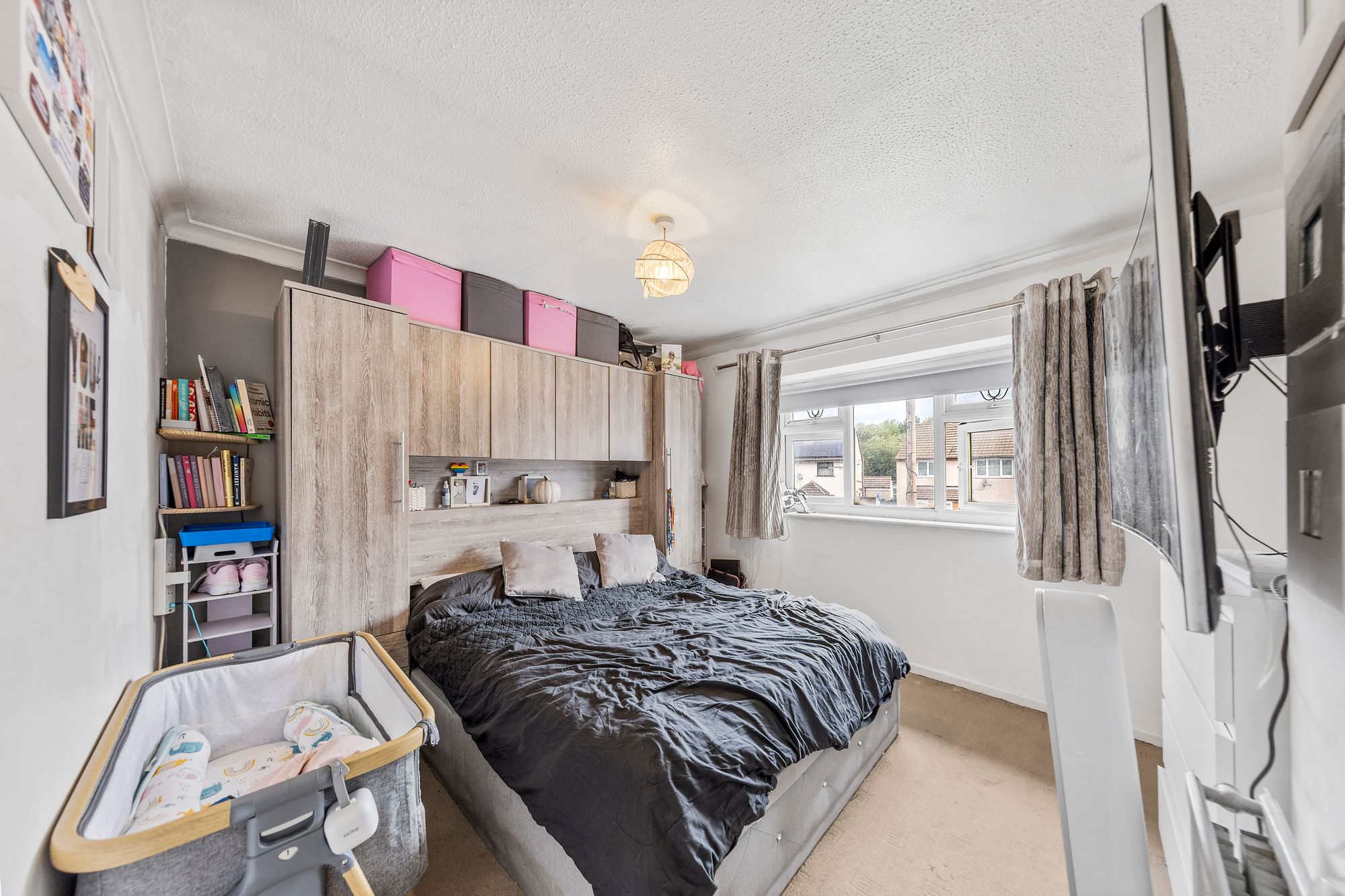 Brook End, St. Helens