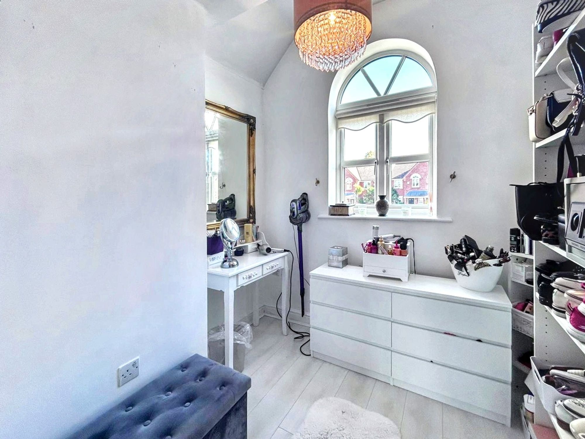 Lowther Crescent, St. Helens, WA10