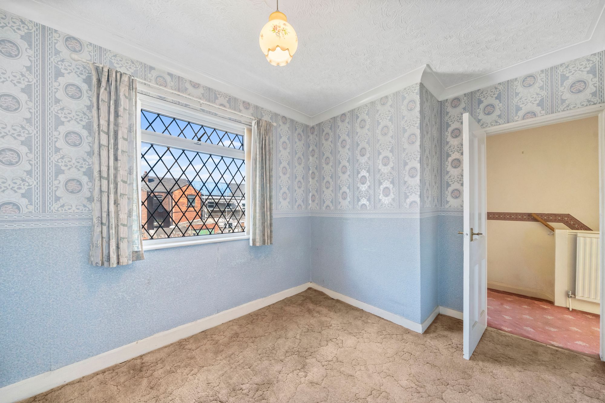 Mains Avenue, Bamfurlong, WN2