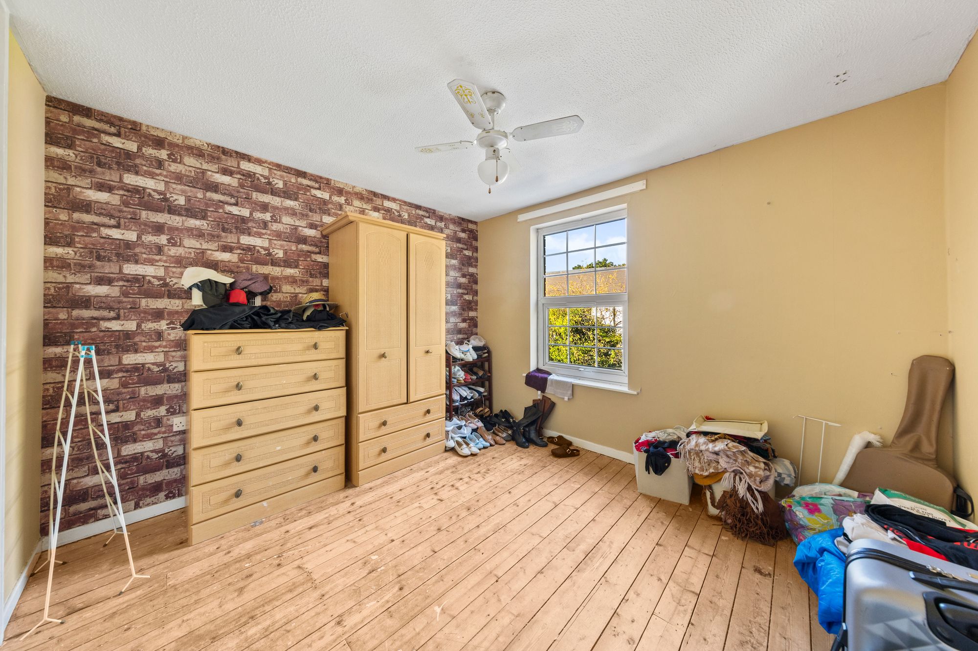 Bevan Close, Warrington