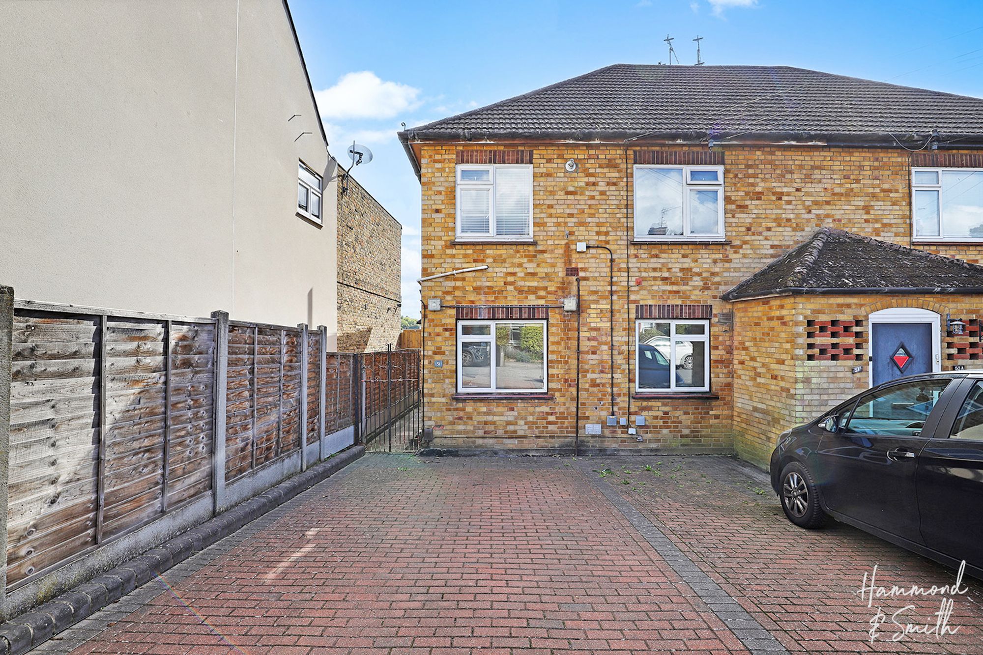 Allnutts Road, Epping, CM16