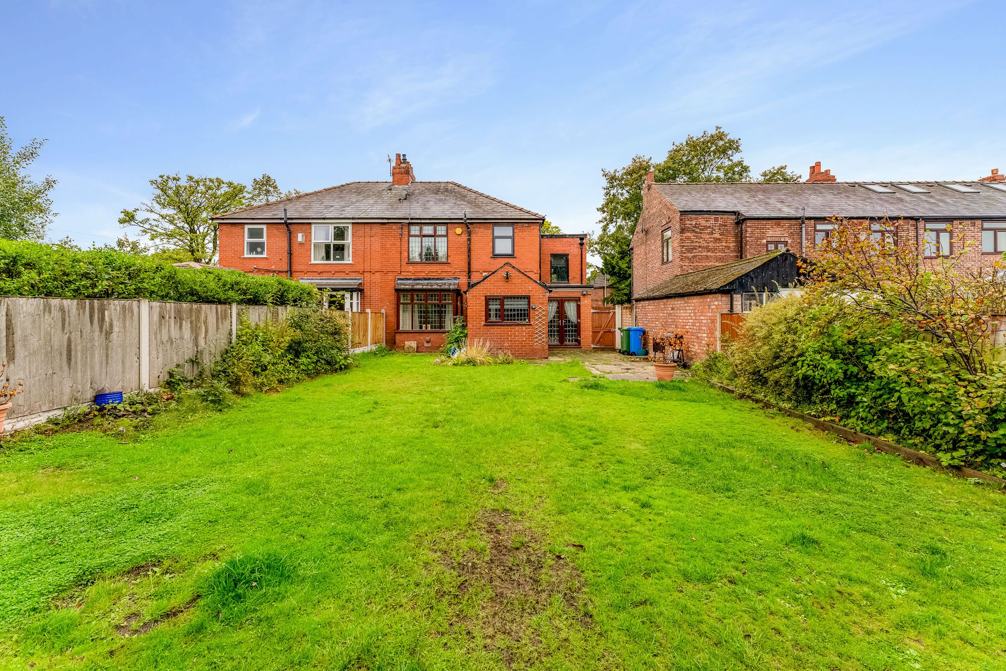 Coroners Lane, Widnes