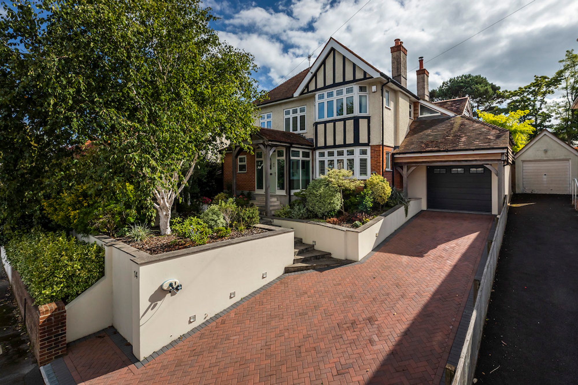 Caledon Road, Lower Parkstone, Poole, BH14 9NN