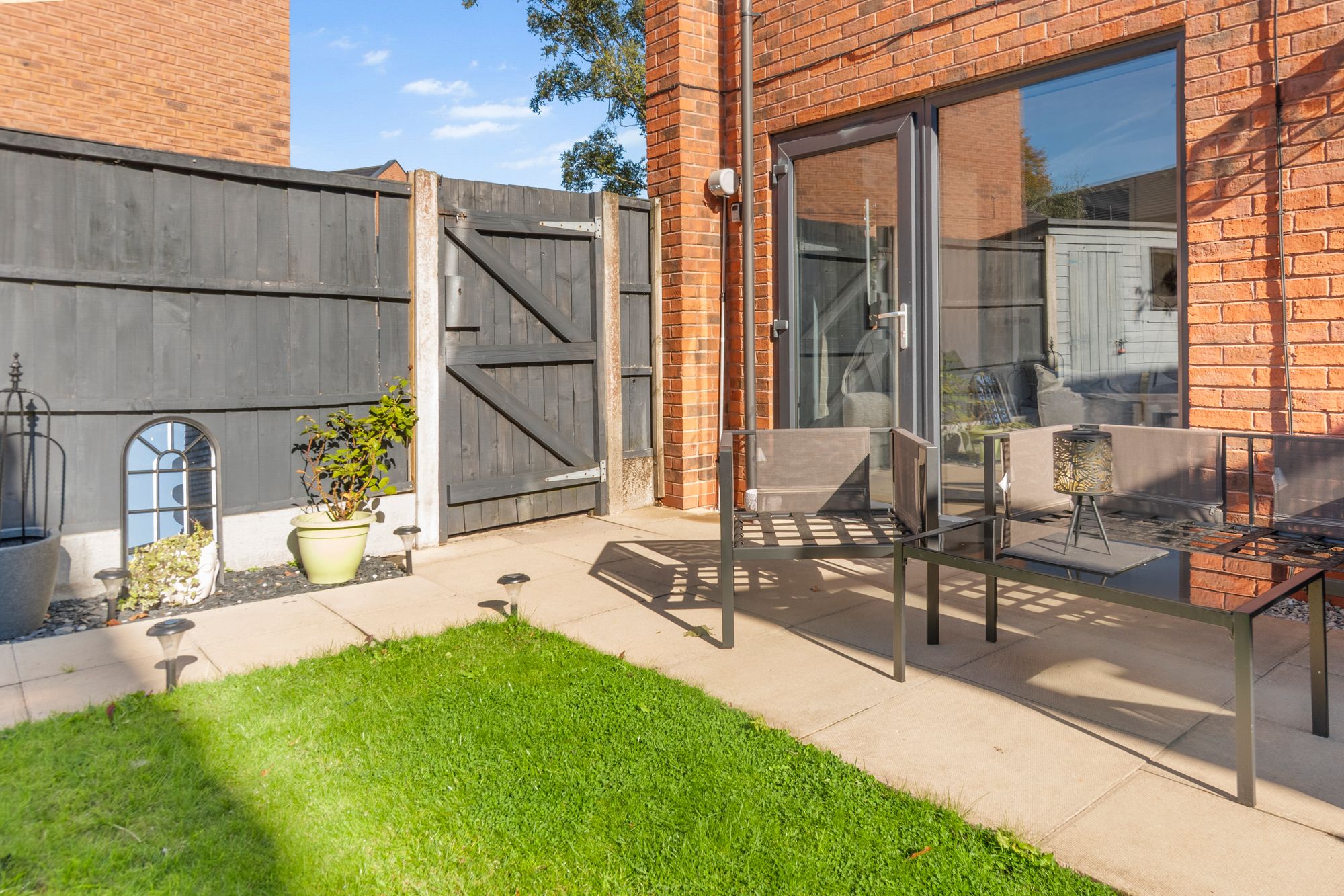 Sandon Close, Prescot