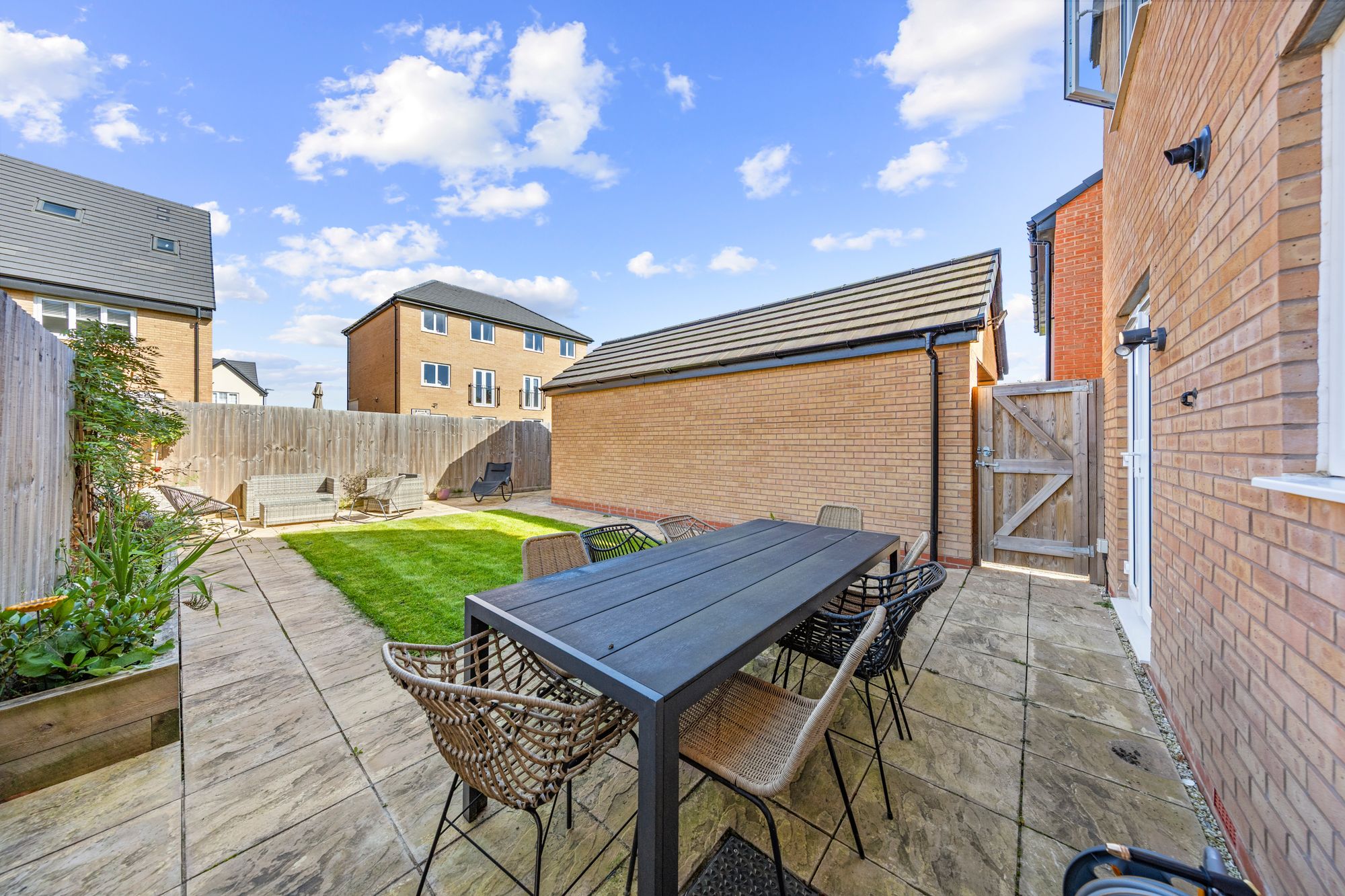 Golf Gardens, Great Sankey, WA5