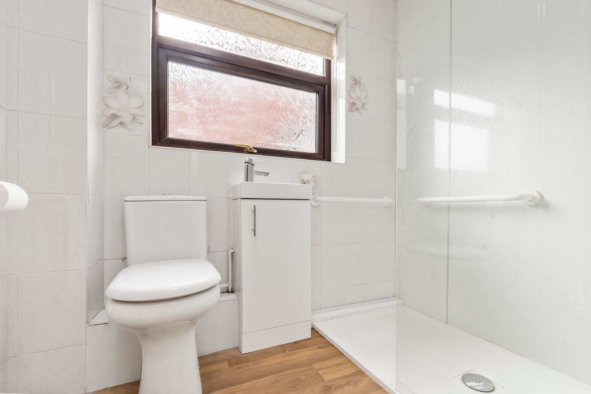 Rothesay Close, St. Helens, WA11