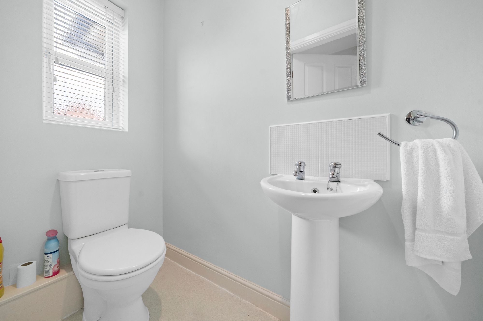 Albion Close, Manchester