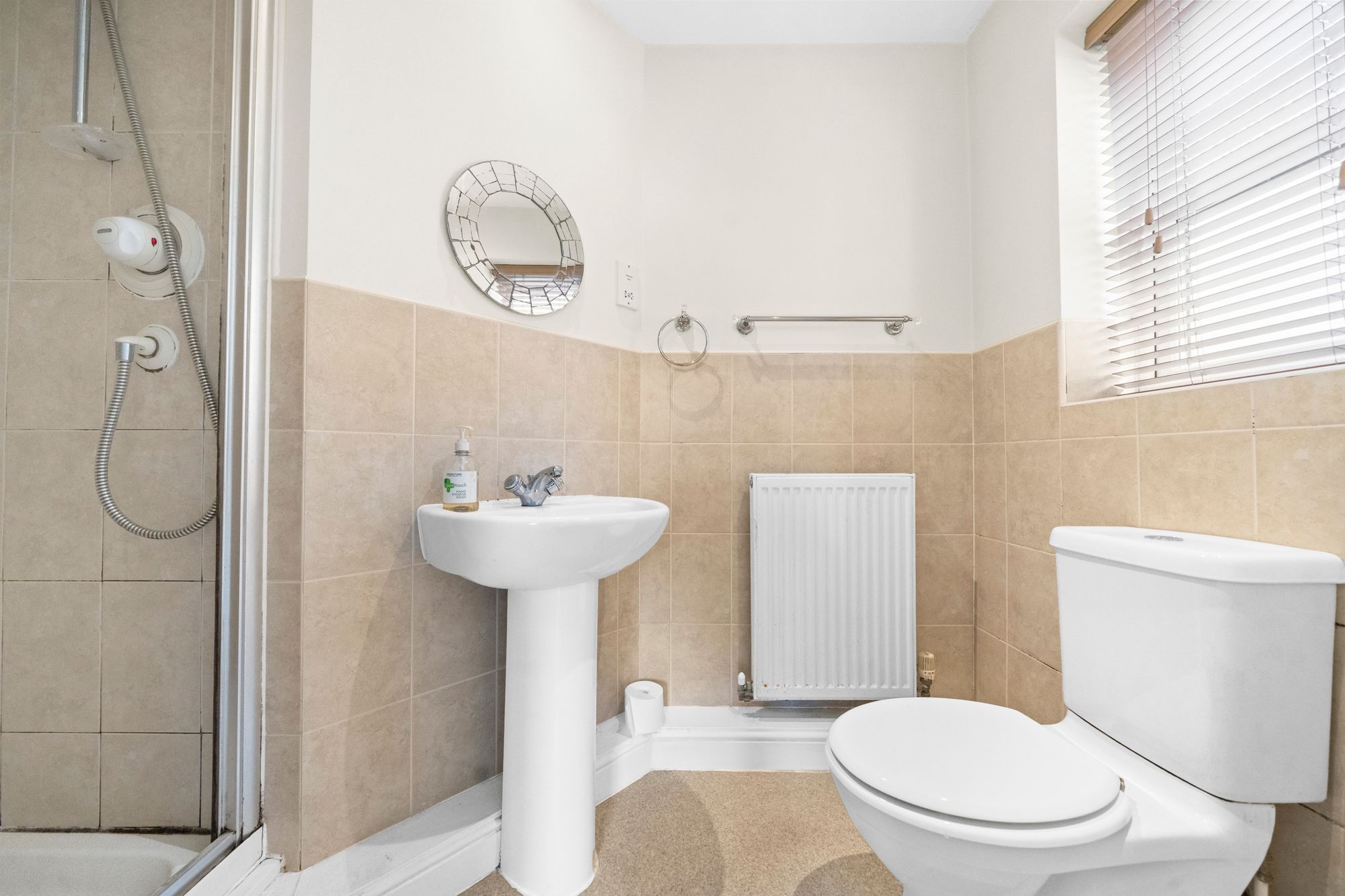 Albion Close, Manchester