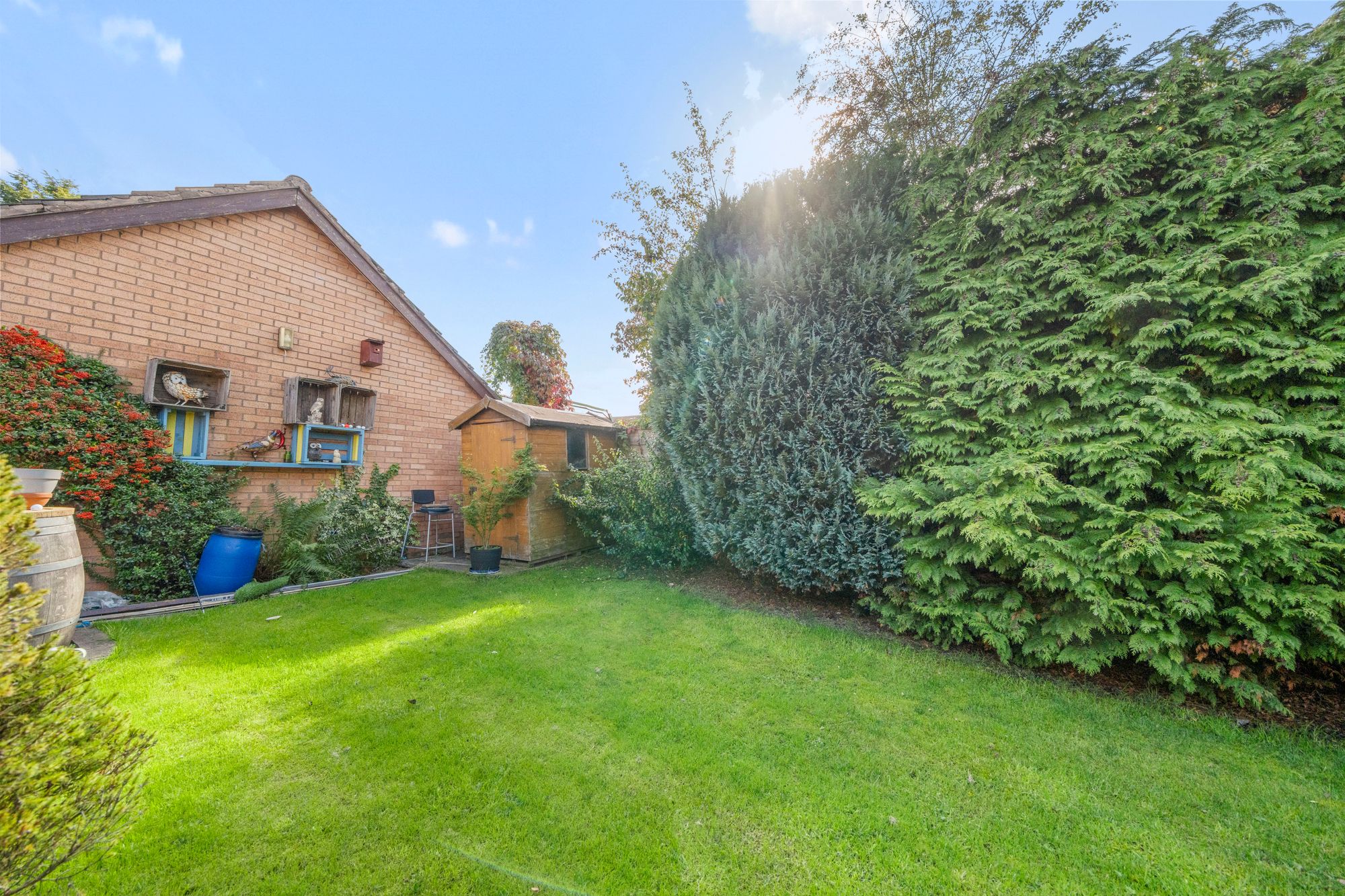 Leighton Drive, Leigh