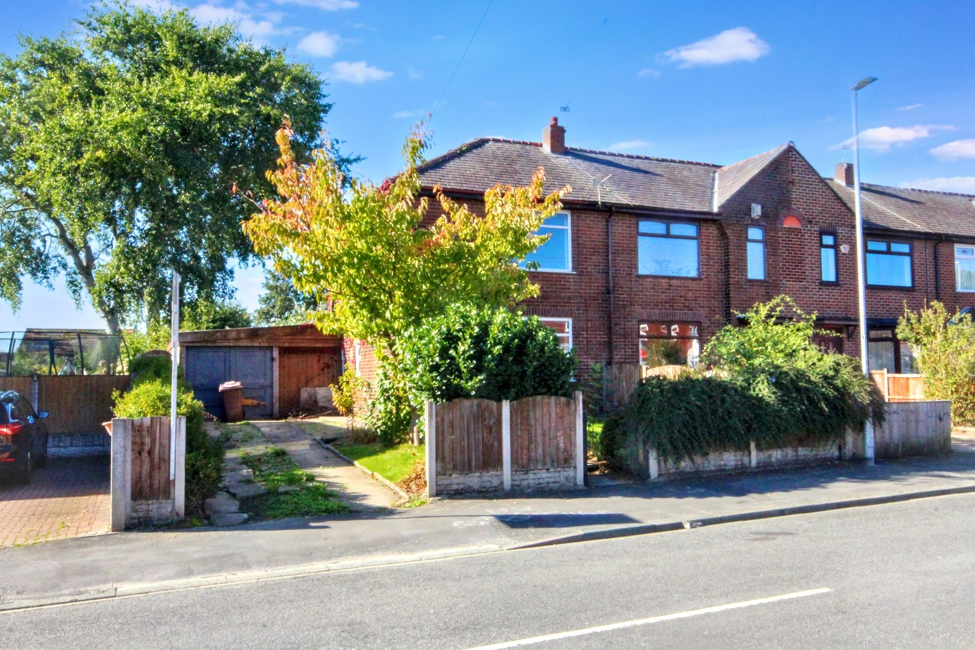 Longton Lane, Rainhill, L35