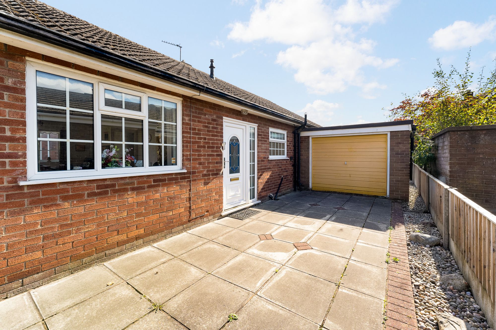 Buckingham Avenue, Widnes