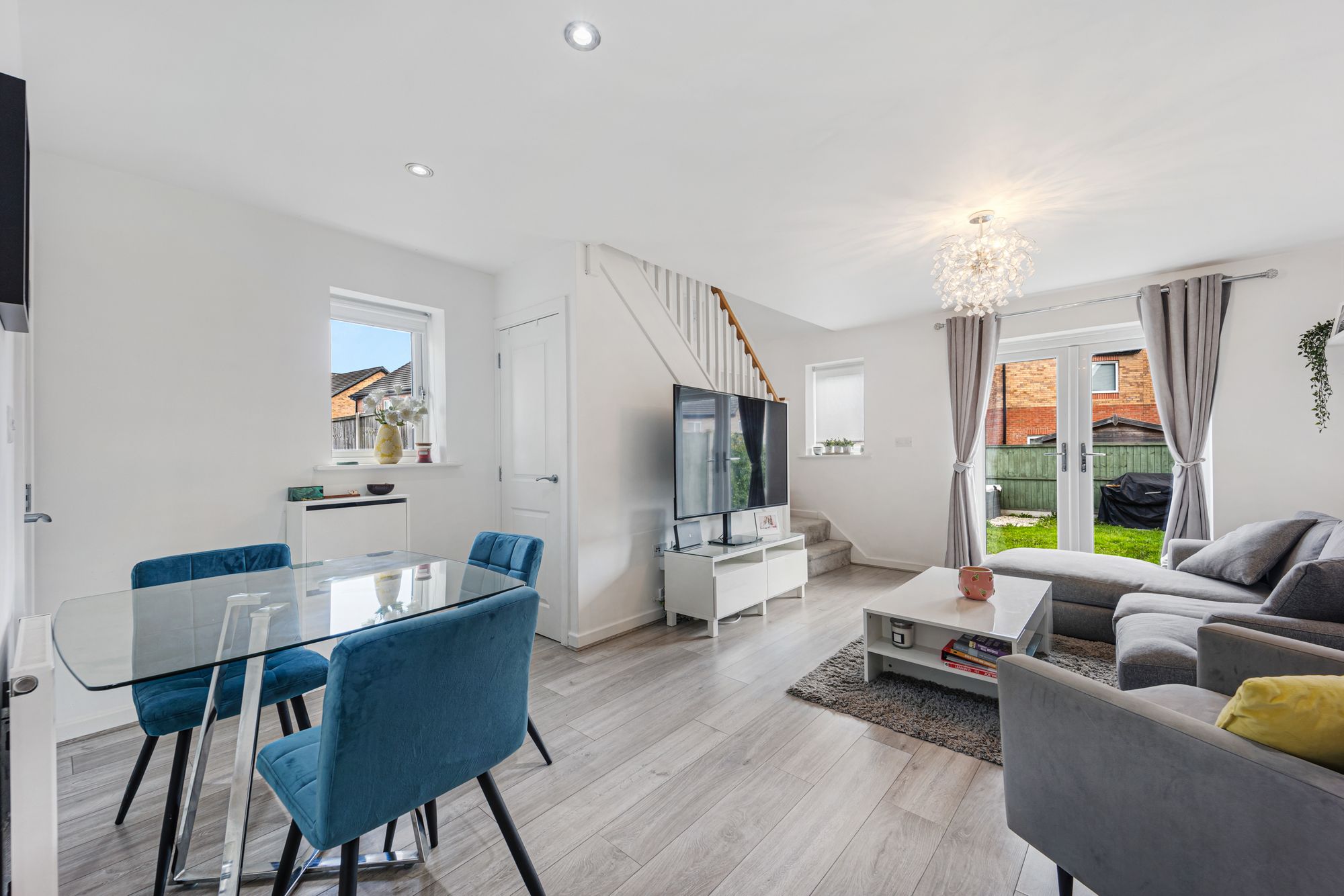 Ellison Street, Widnes, WA8