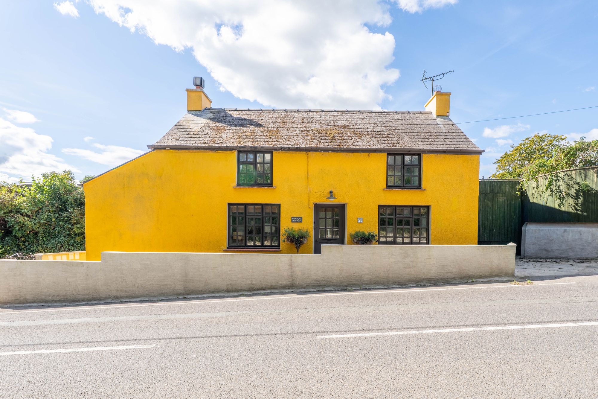 25 Northfield Road, Narberth, SA67