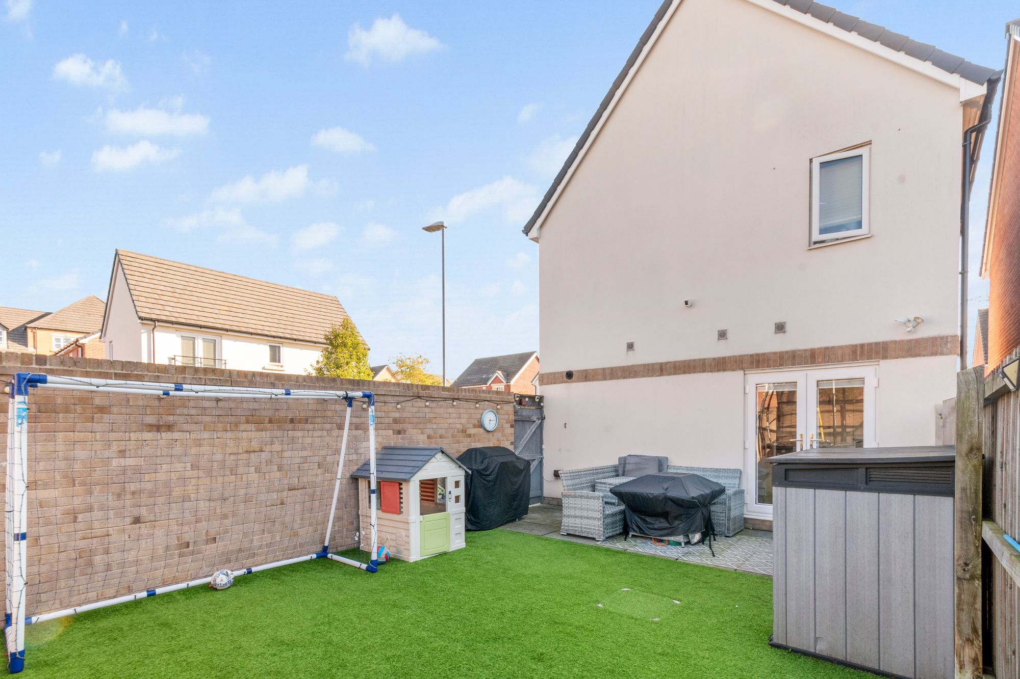 Stargate Close, St. Helens, WA9