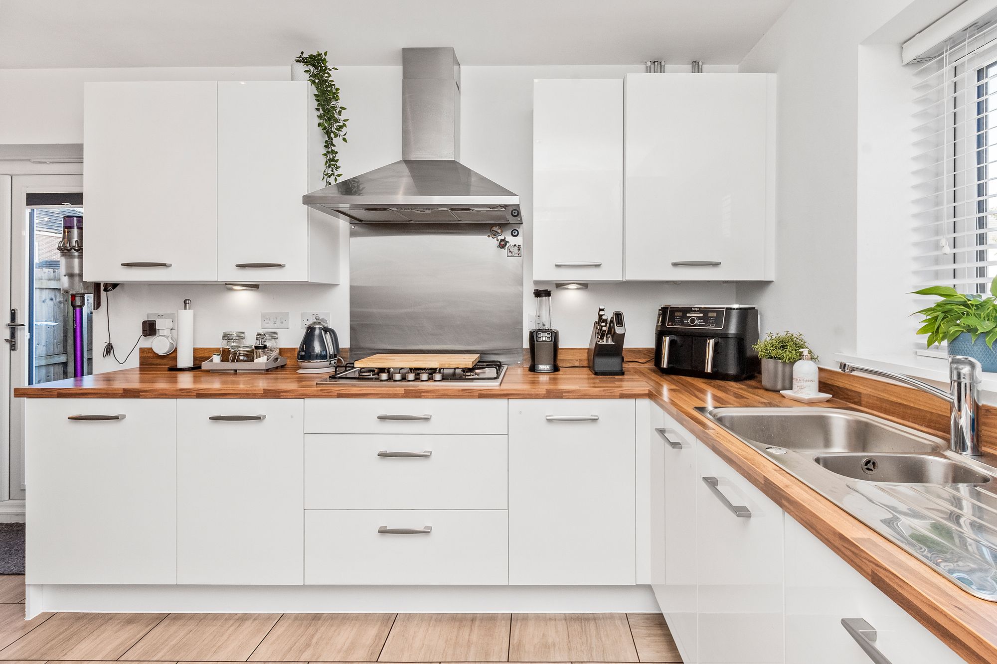 Stargate Close, St. Helens, WA9