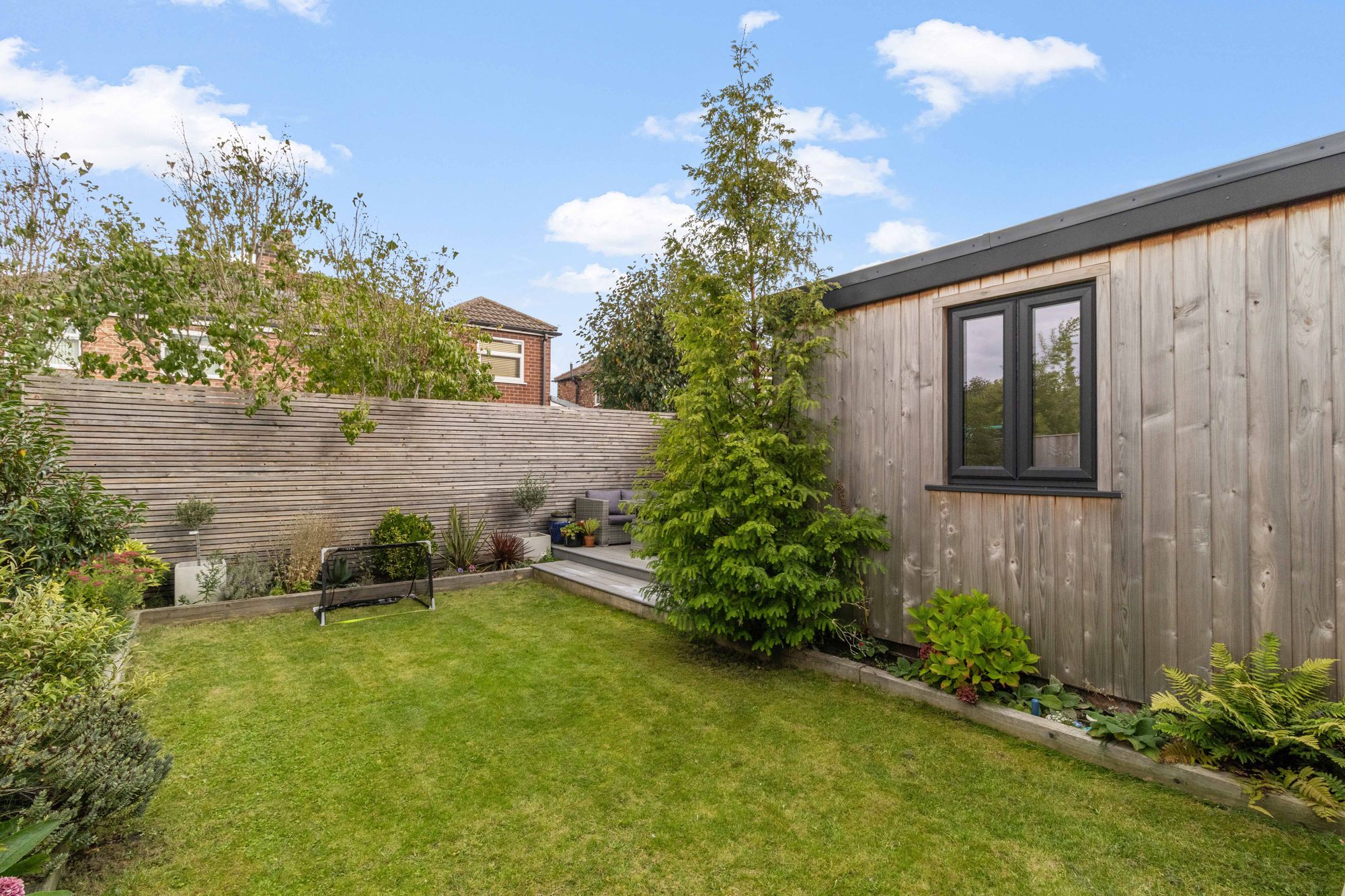 Knutsford Road, Warrington