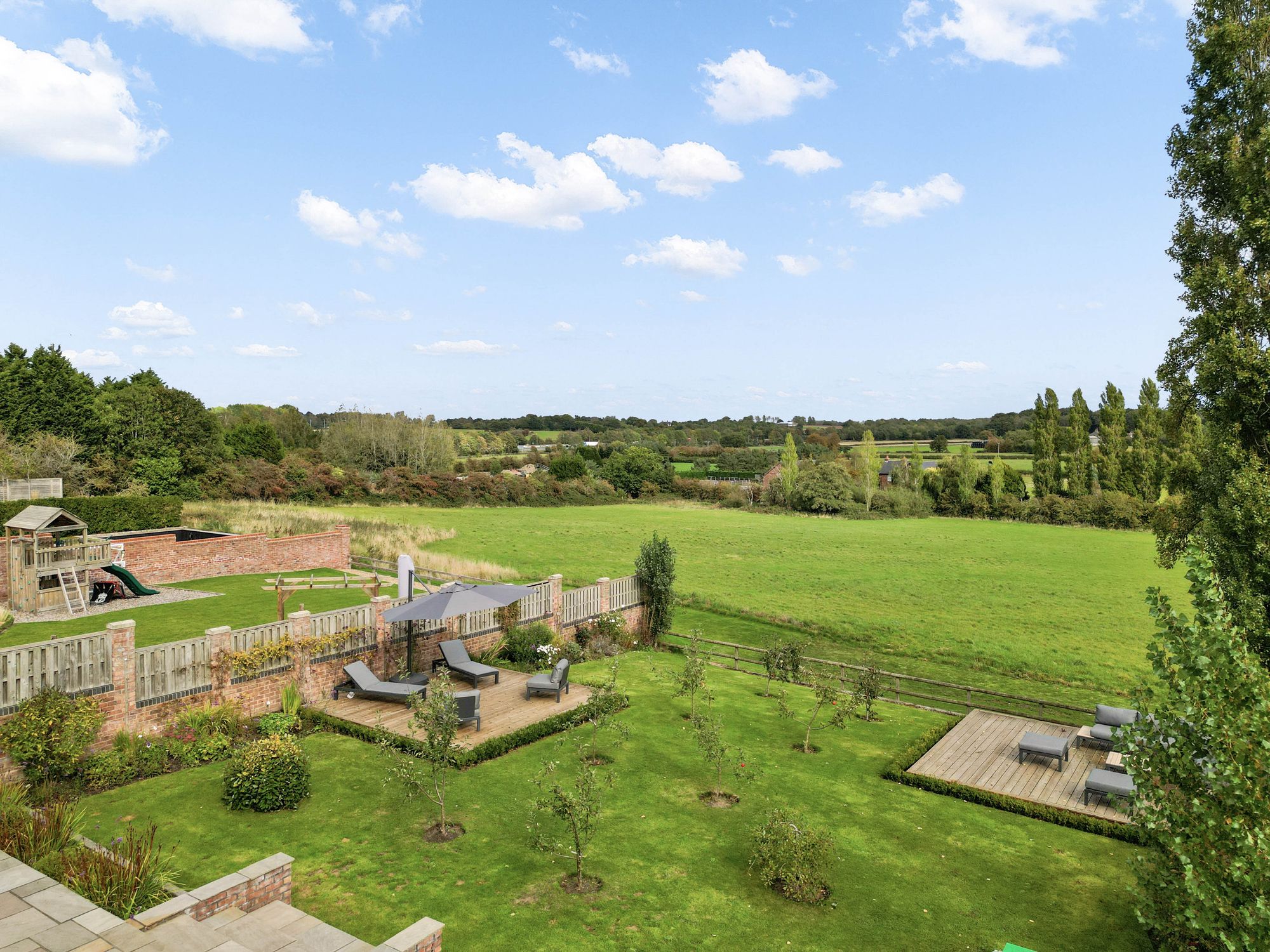 Windmill Lane, Preston On The Hill, WA4