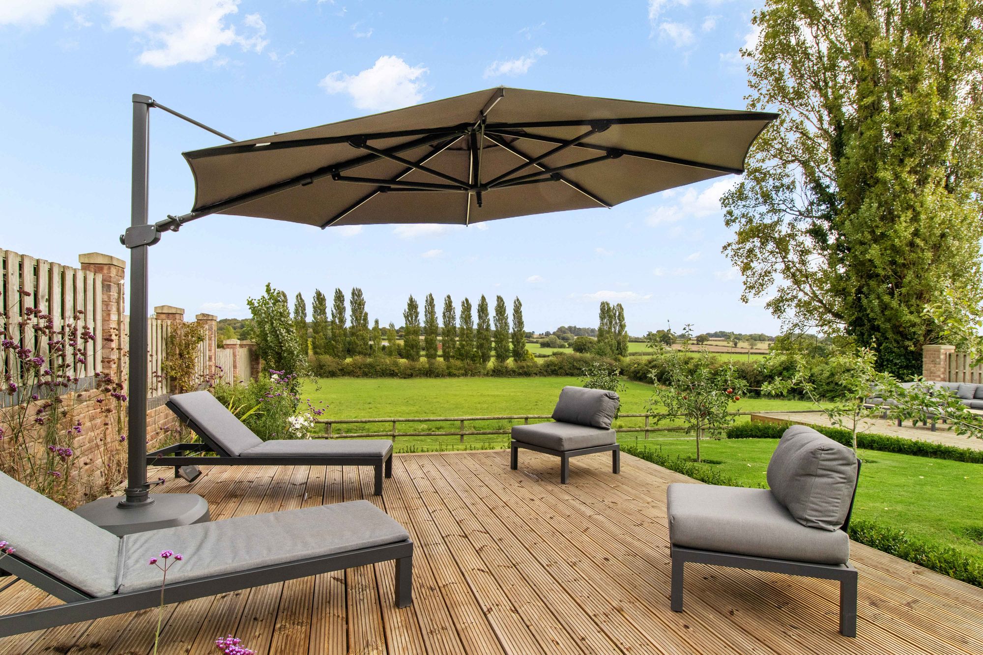 Windmill Lane, Preston On The Hill, WA4
