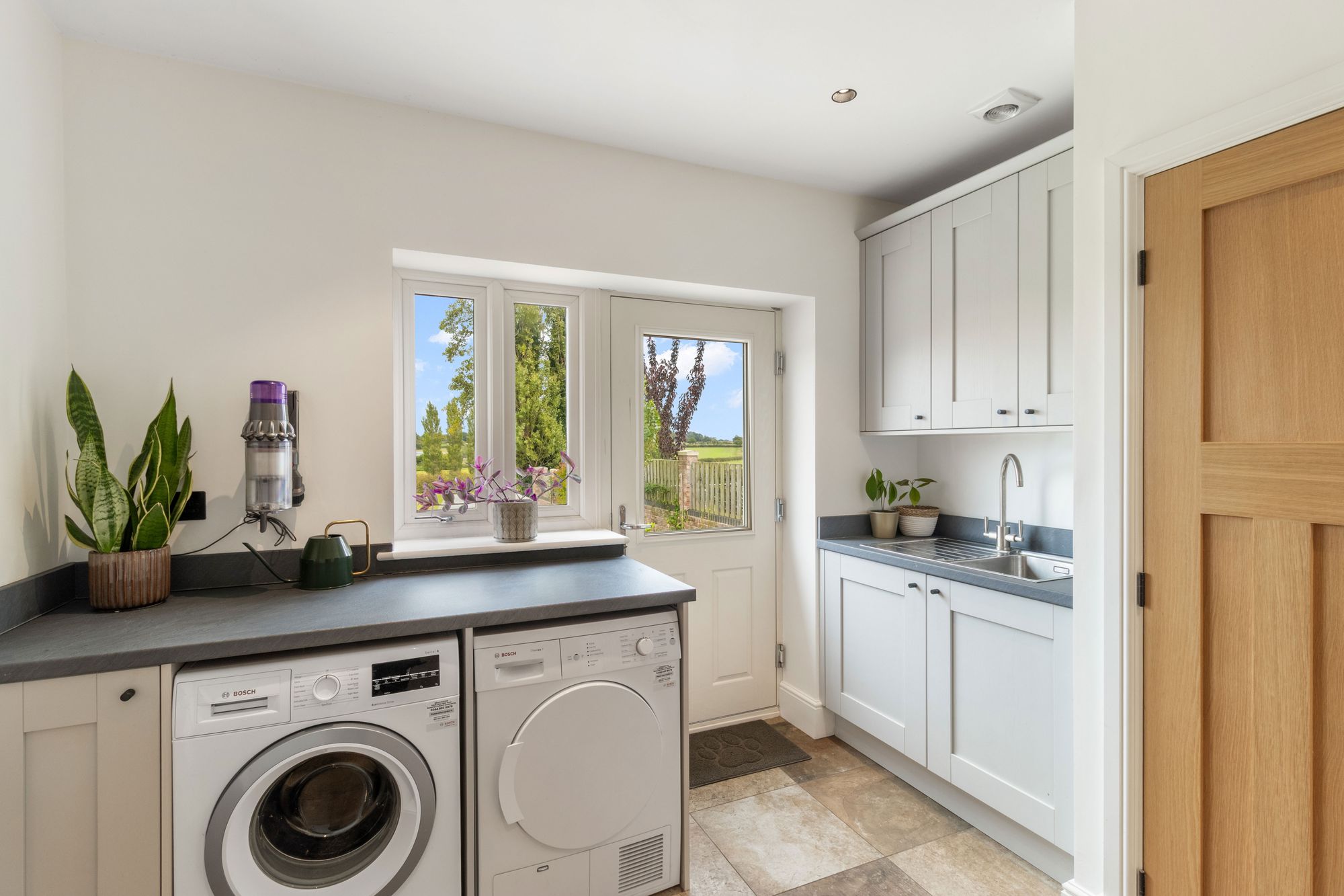 Windmill Lane, Preston On The Hill, WA4