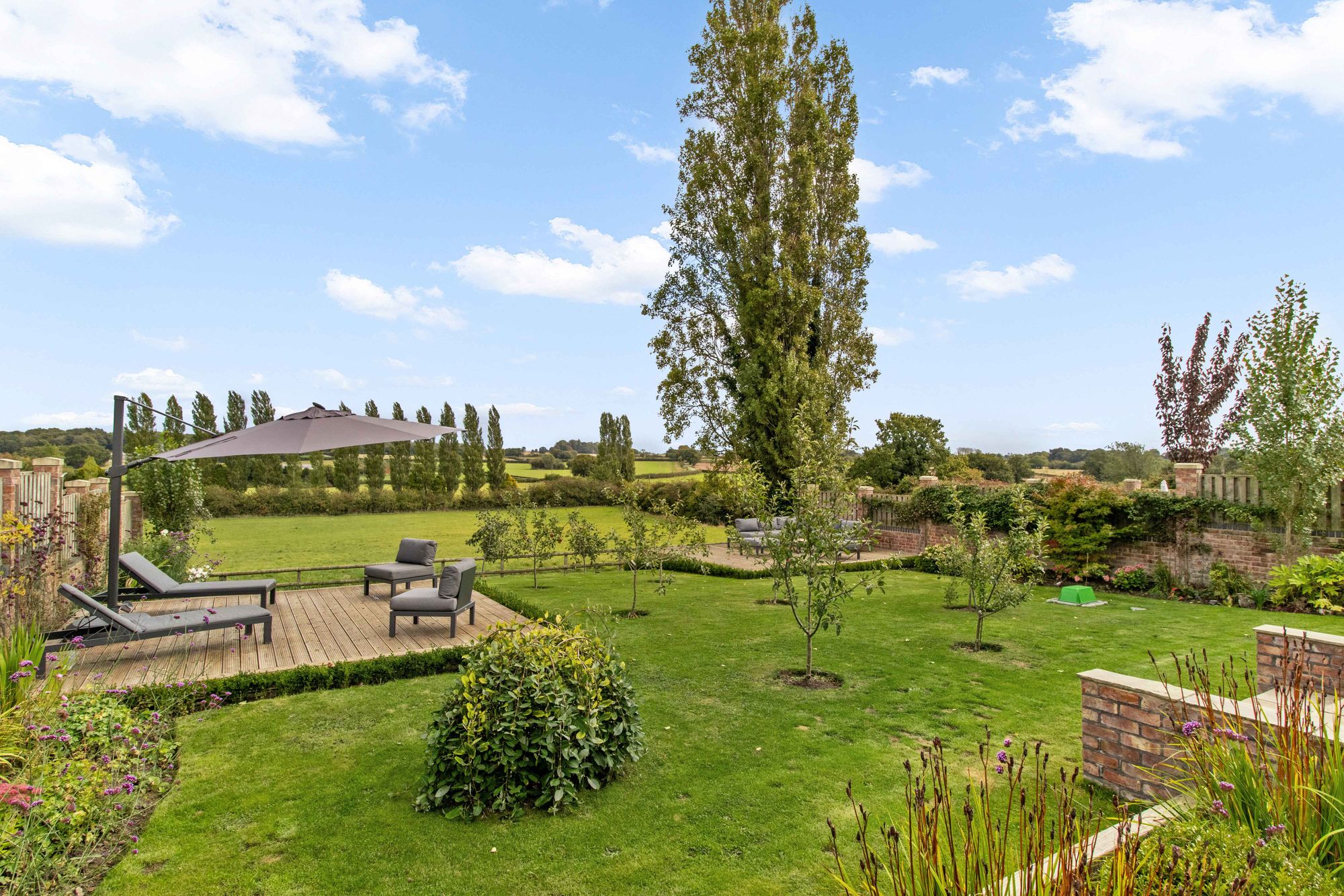 Windmill Lane, Preston On The Hill, WA4