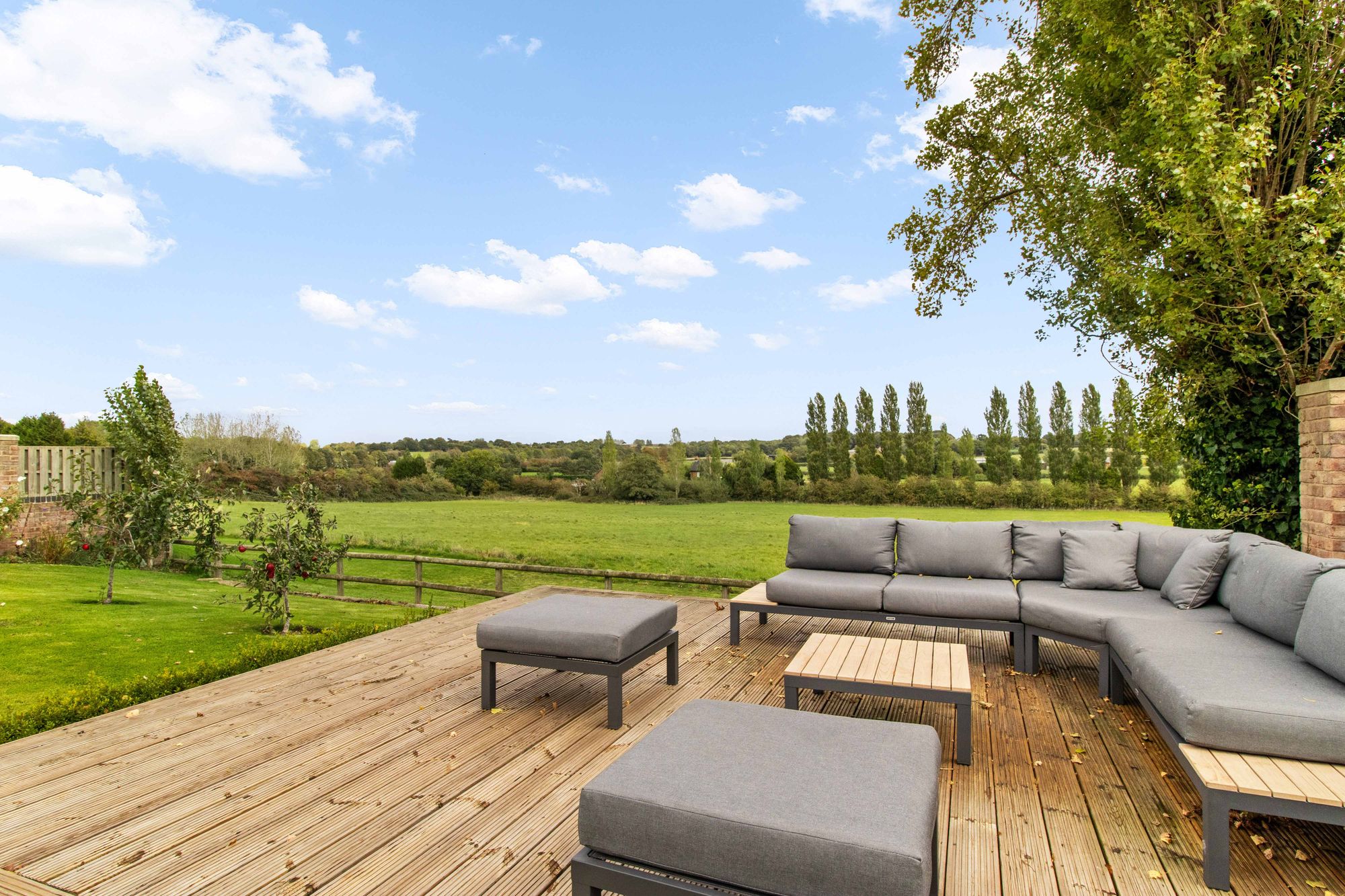Windmill Lane, Preston On The Hill, WA4