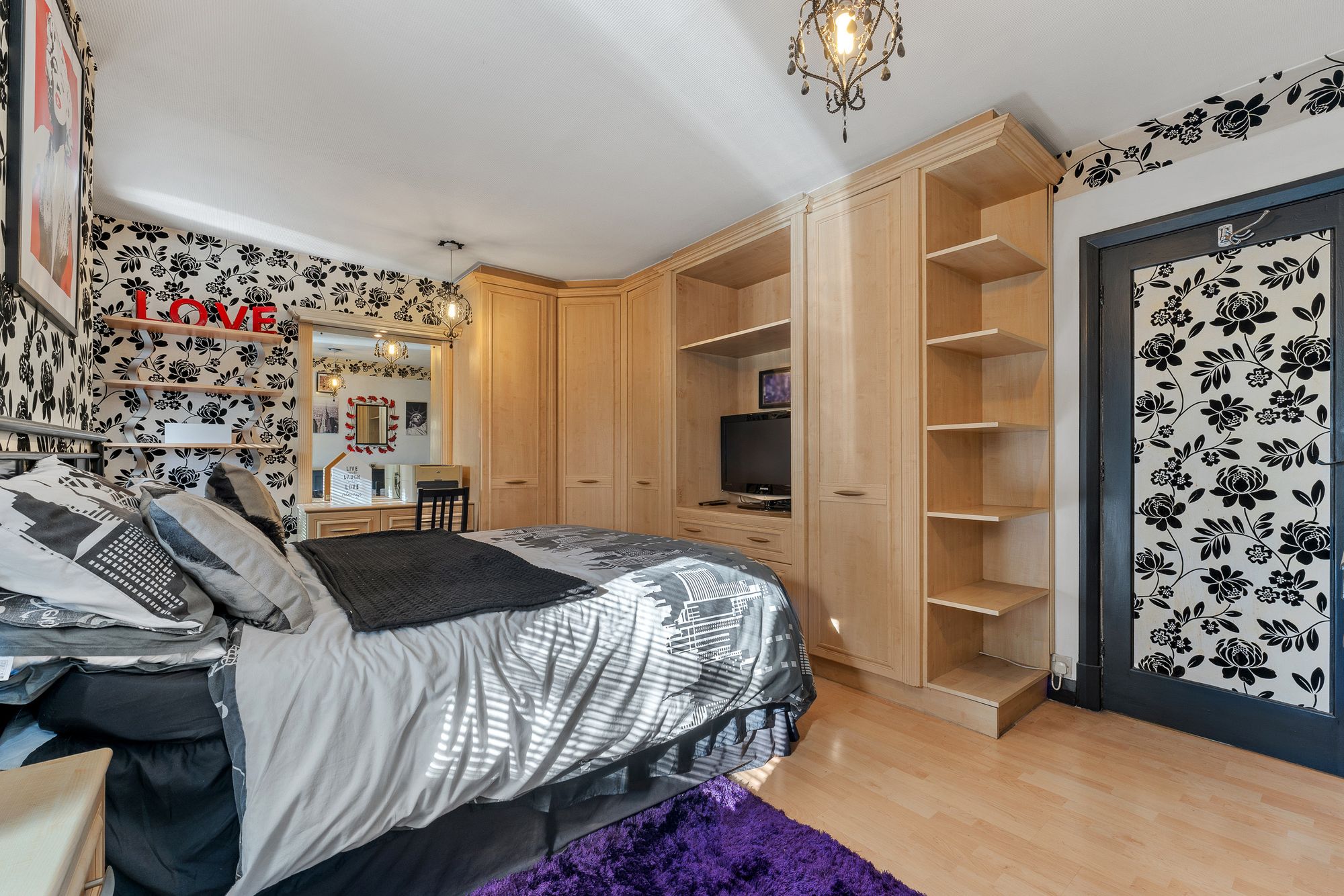 Glazebrook Lane, Glazebrook, WA3