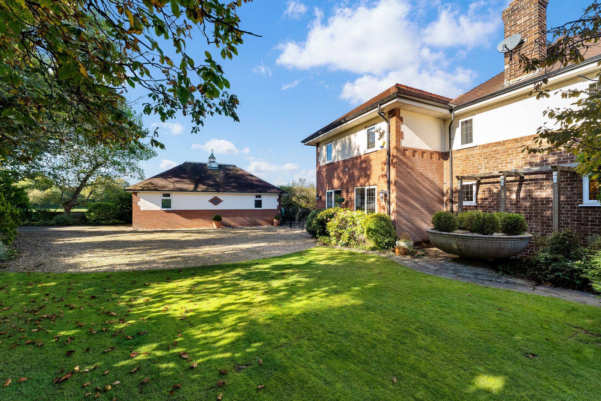Glazebrook Lane, Glazebrook, WA3