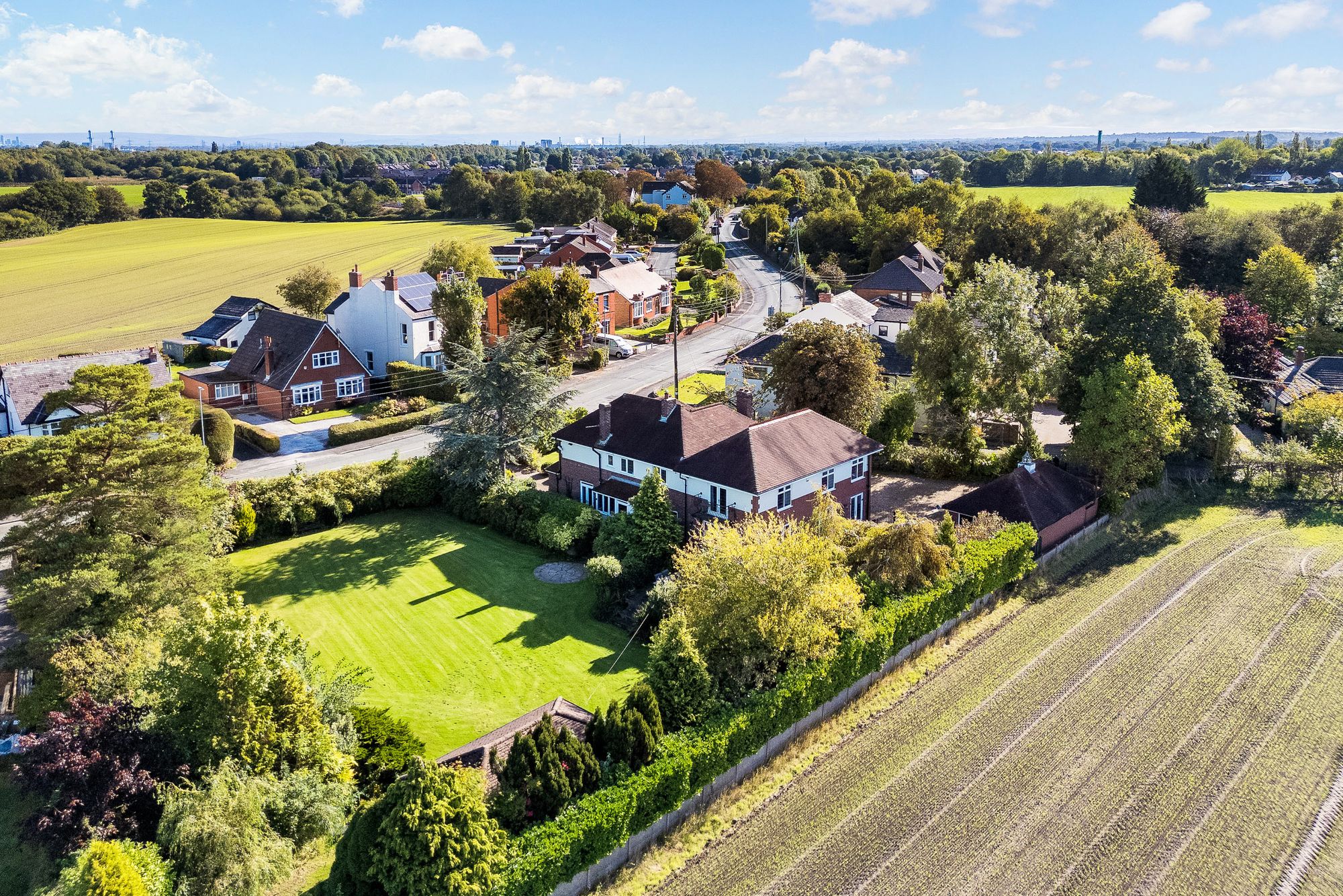 Glazebrook Lane, Glazebrook, WA3