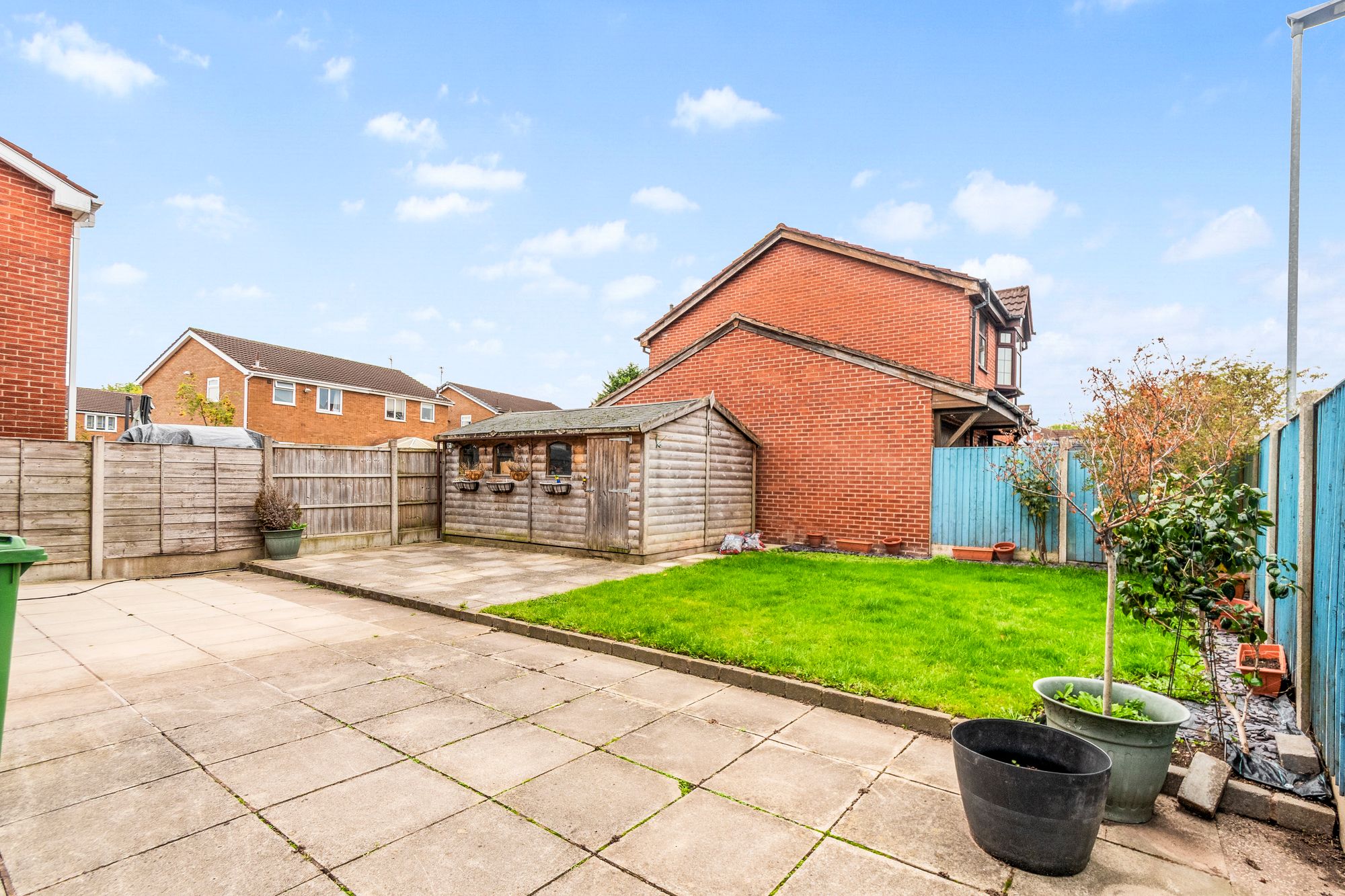 Oban Grove, Fearnhead, WA2