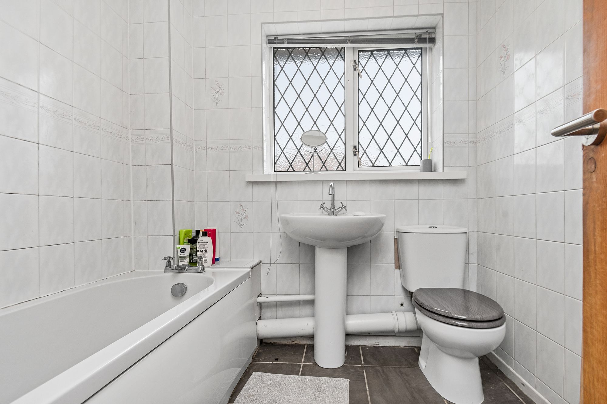 Oban Grove, Fearnhead, WA2