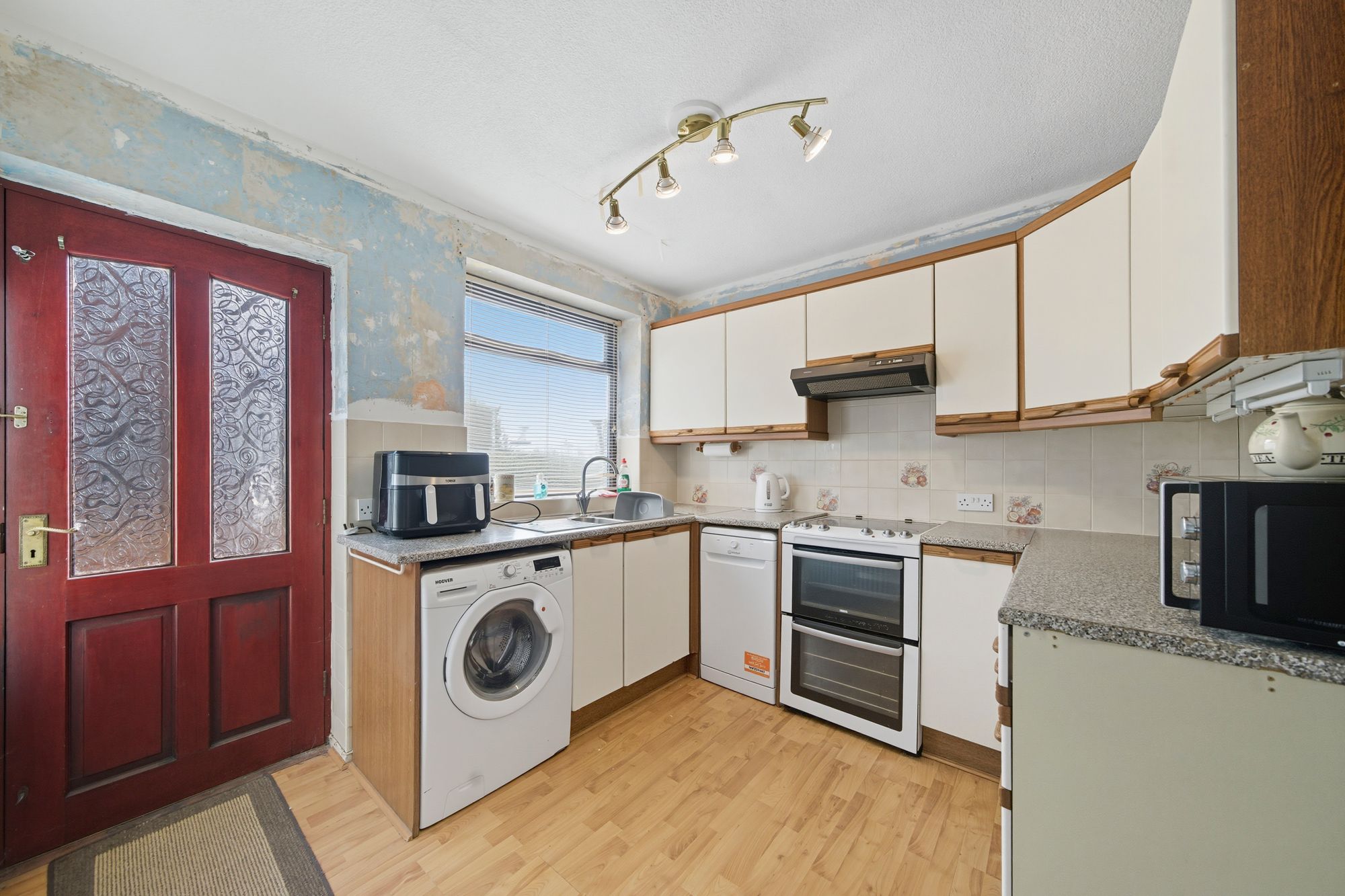 Rutland Street, Leigh, WN7