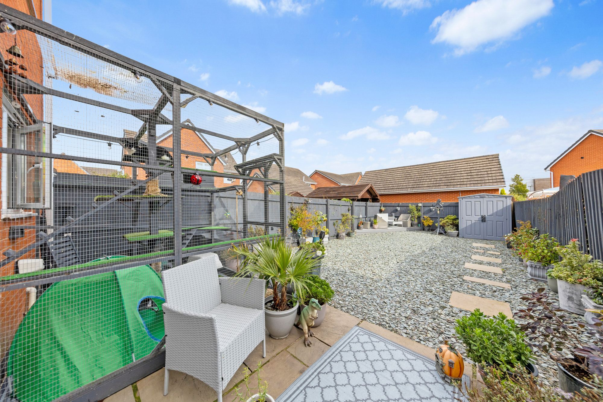 Tulsa Gardens, Warrington