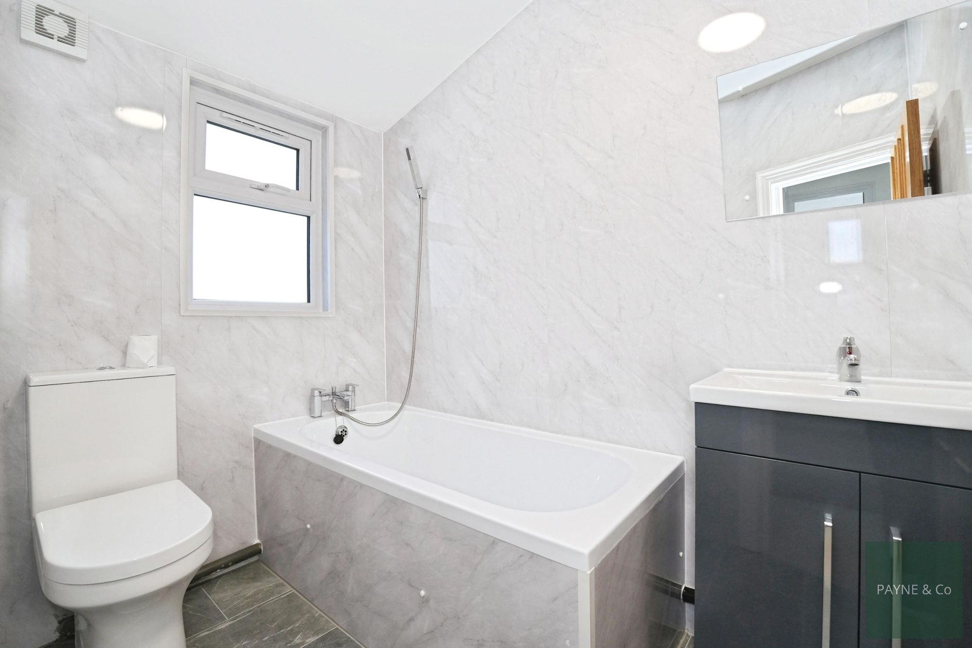Endsleigh Gardens, Ilford, IG1
