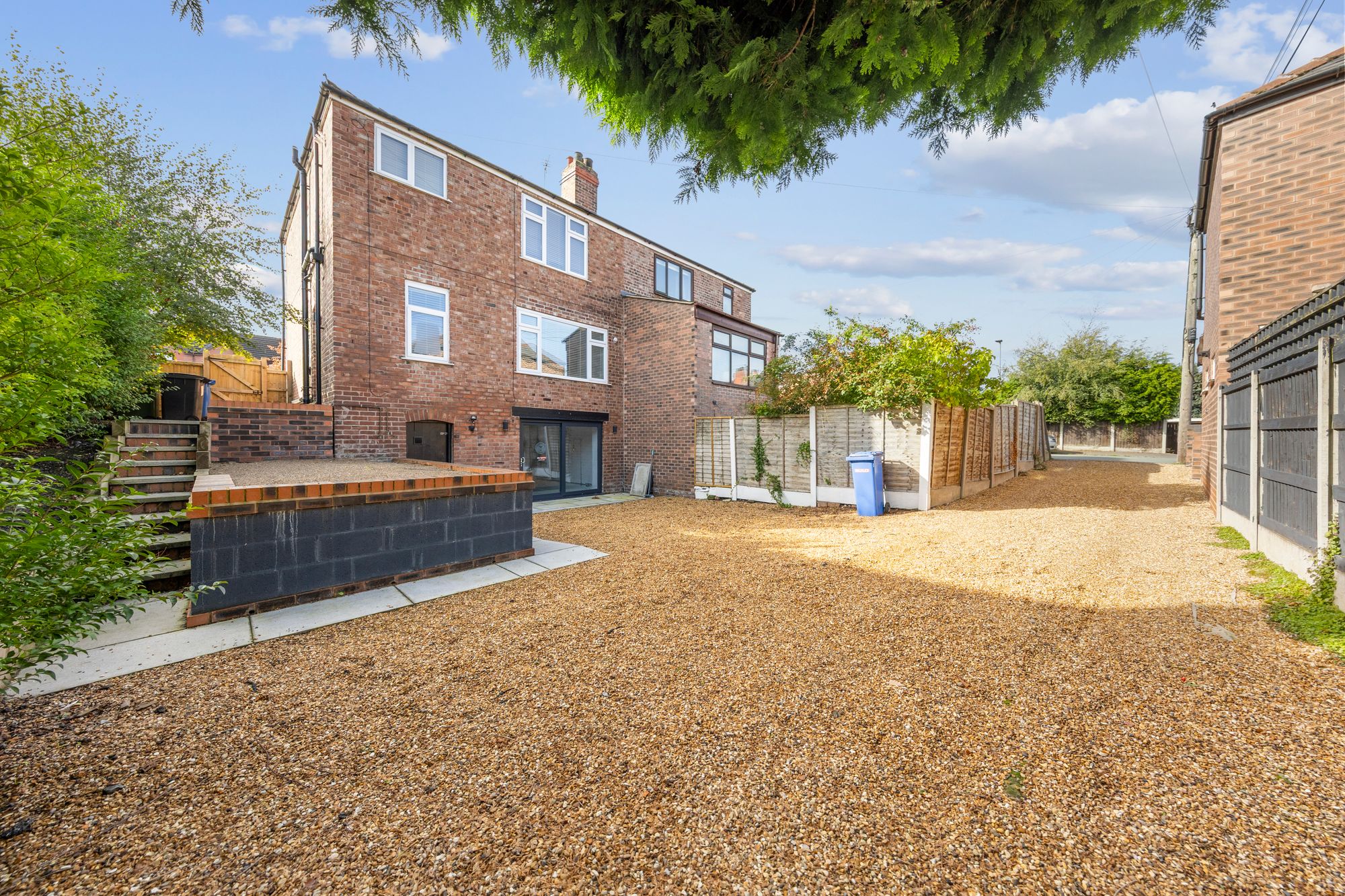 Knutsford Road, Grappenhall, WA4