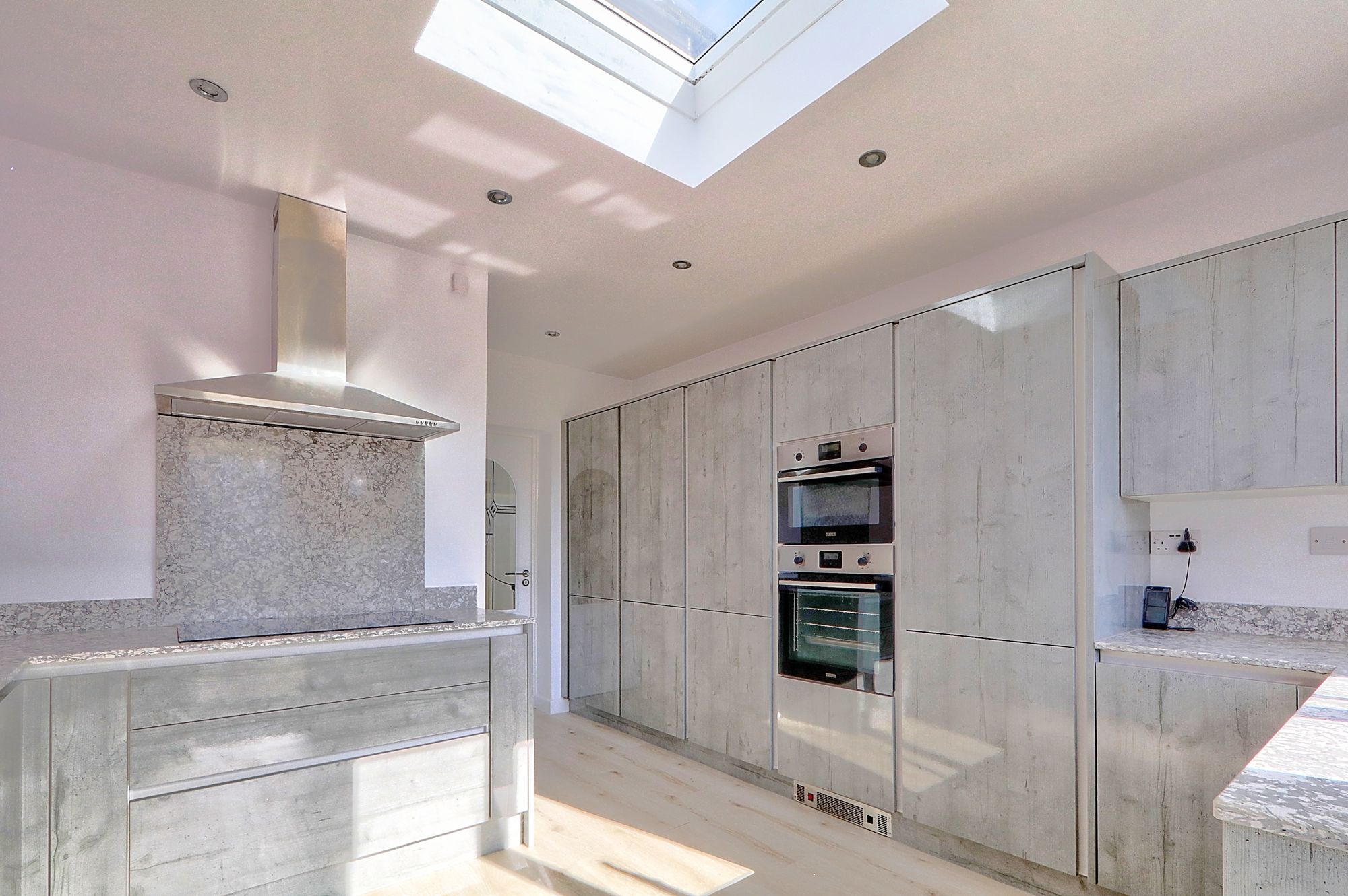 _MG_9650_1_2_Enhancer