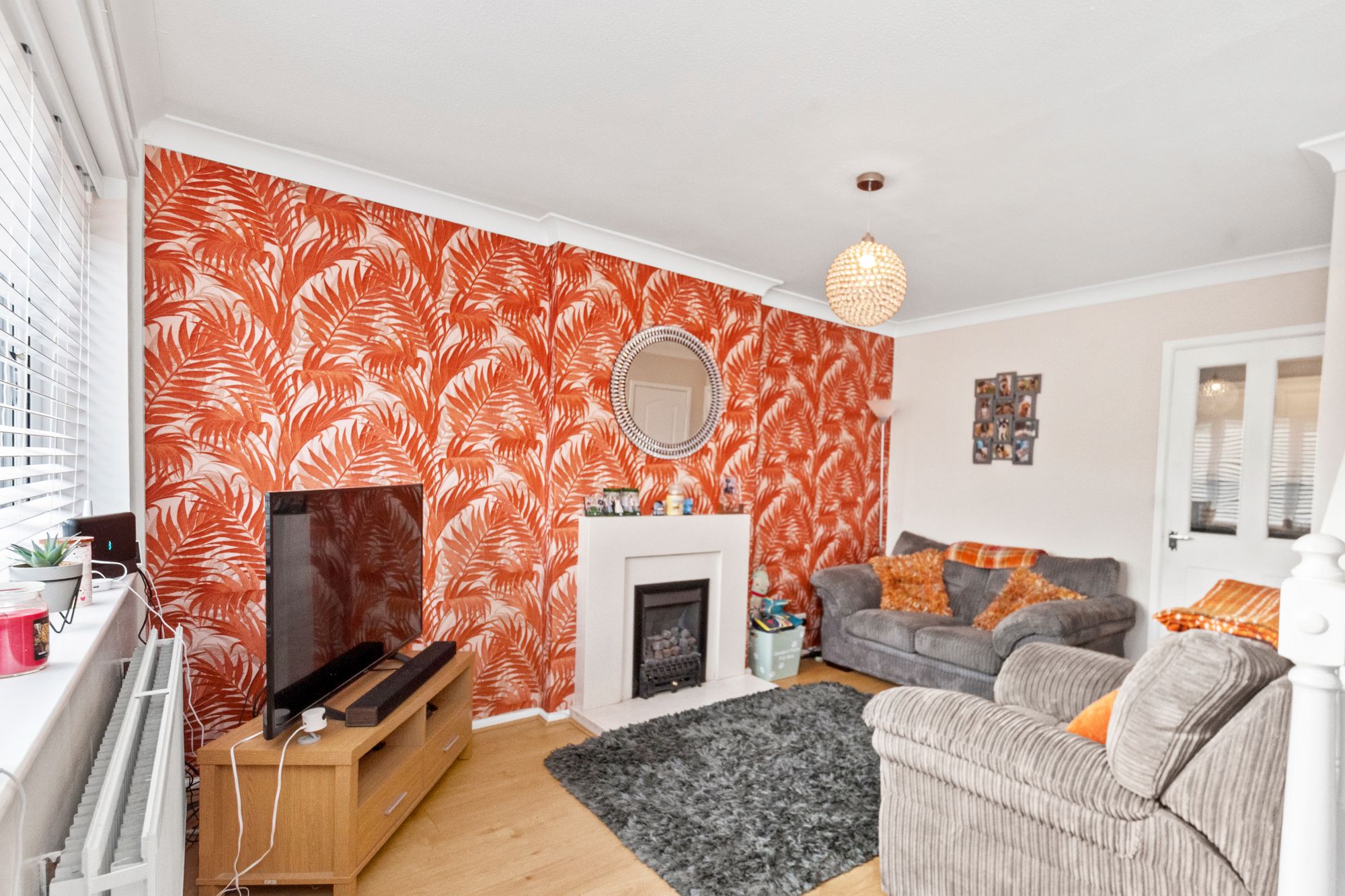 Nutgrove Hall Drive, St. Helens