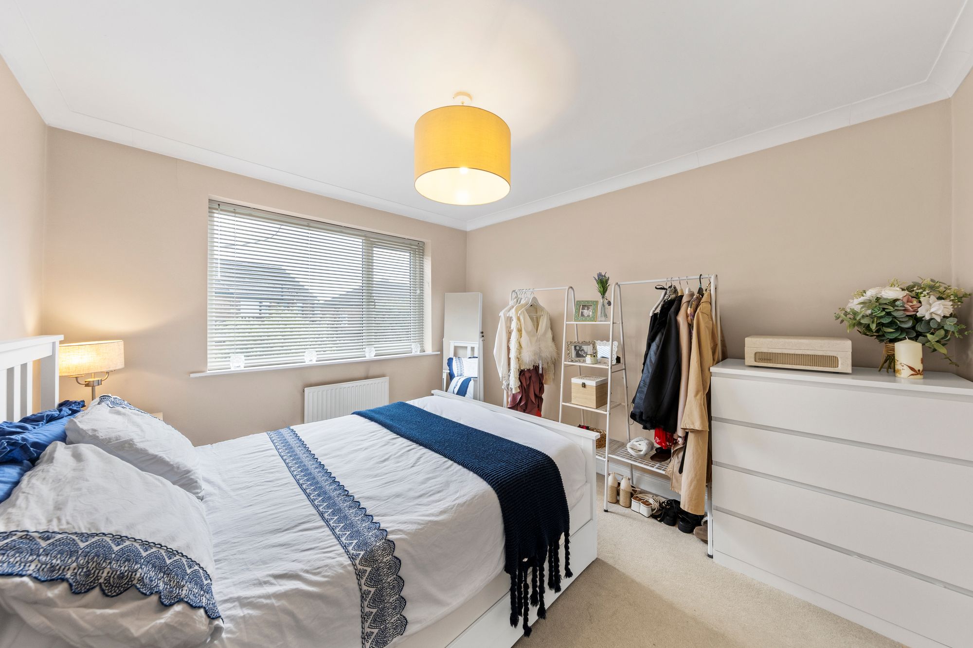 Bruche Avenue, Warrington