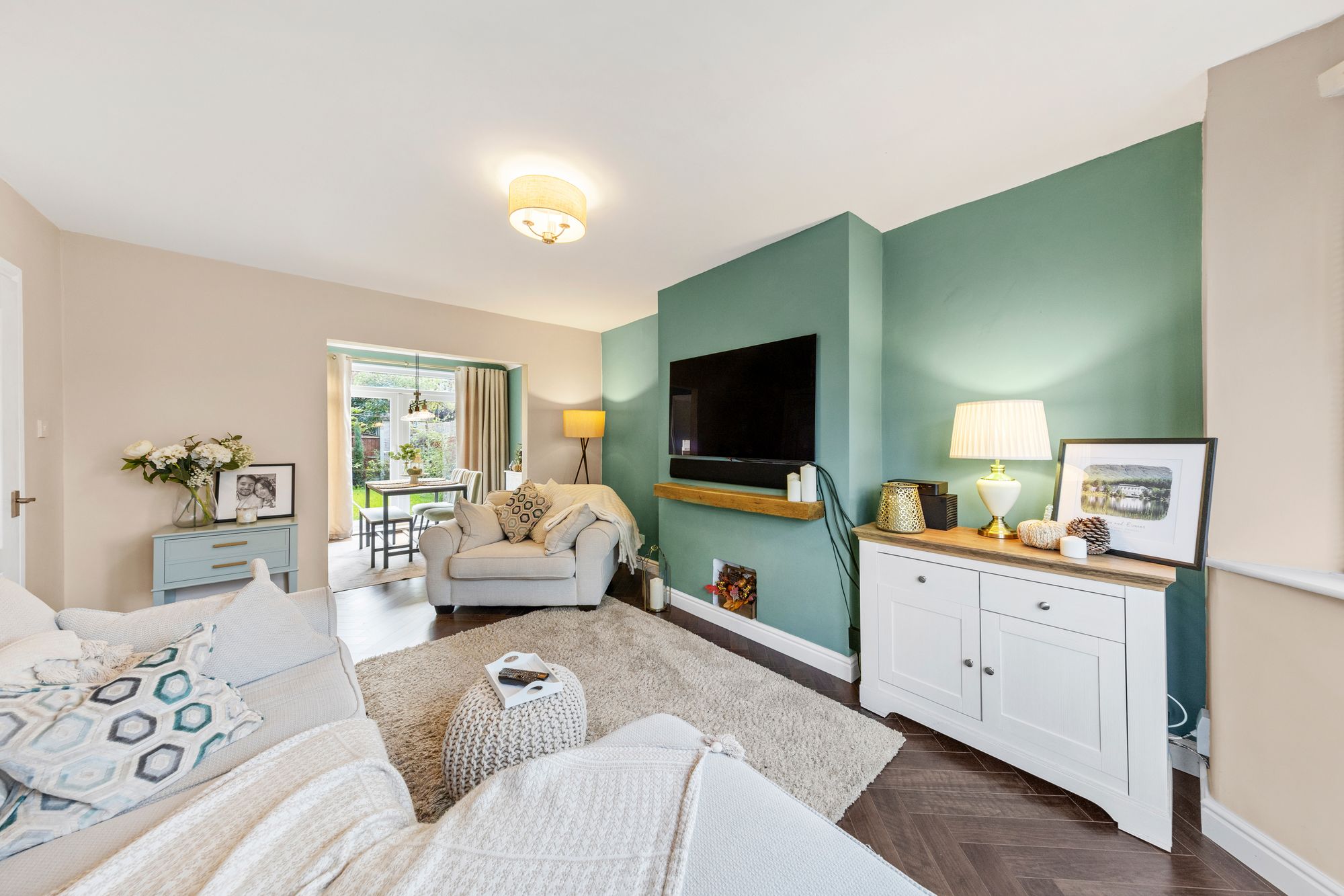 Bruche Avenue, Warrington