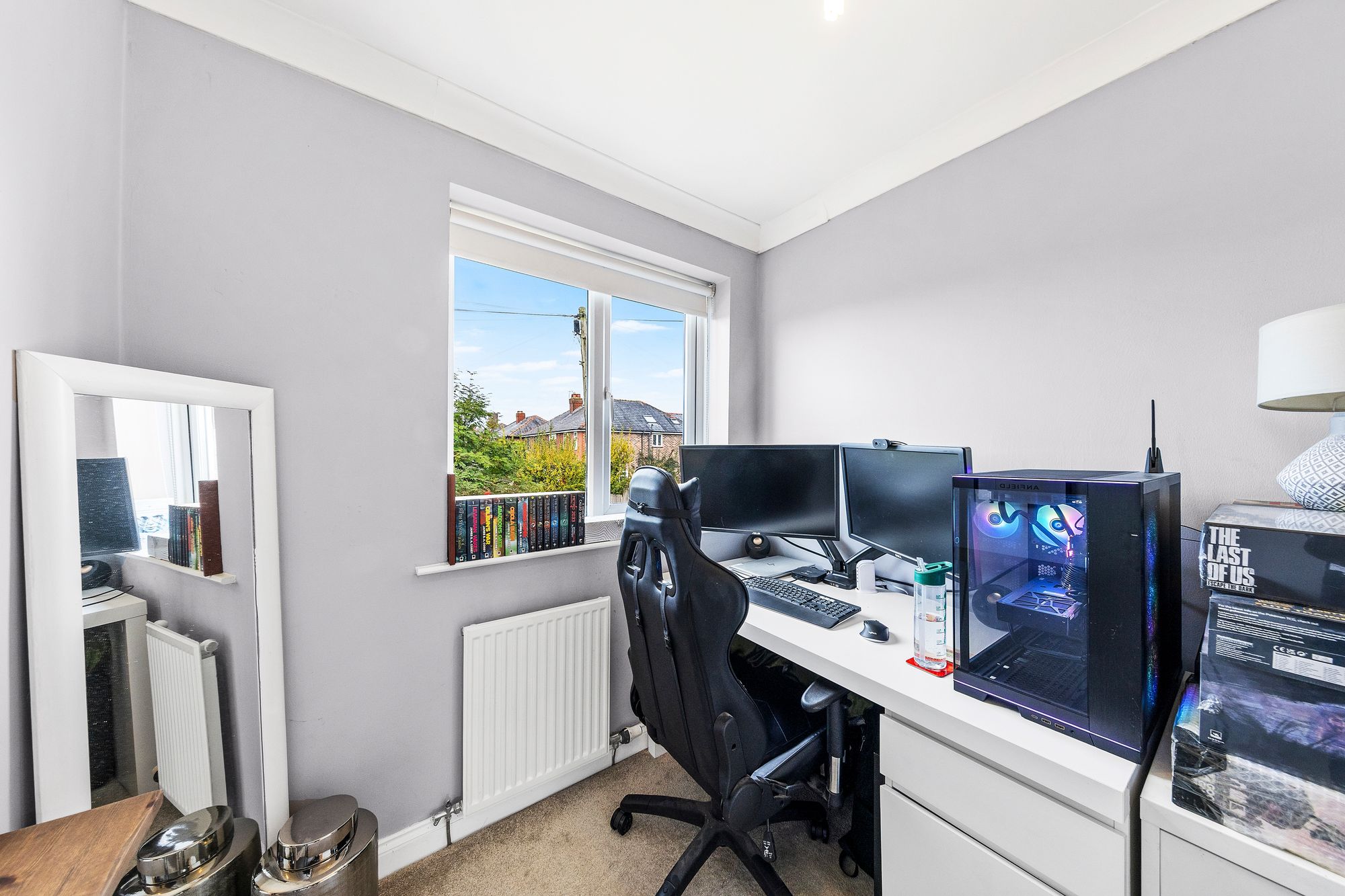 Bruche Avenue, Warrington