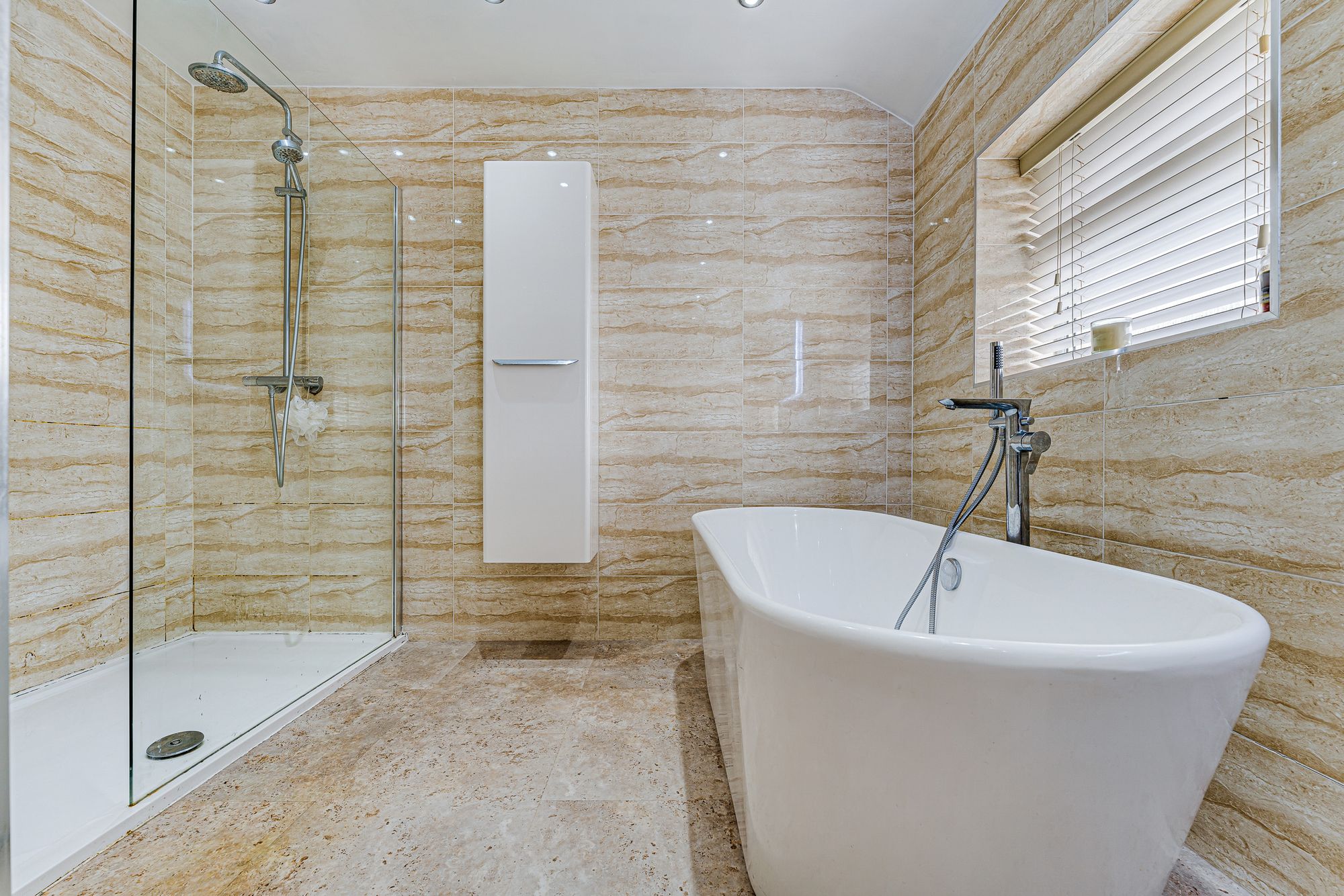 Sandiway Avenue, Widnes, WA8