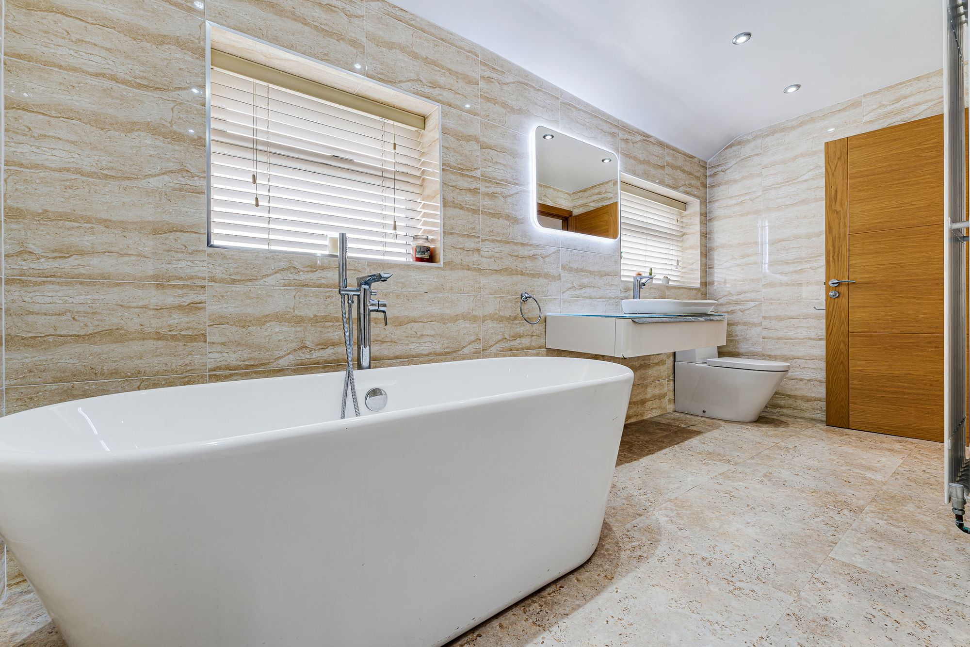 Sandiway Avenue, Widnes, WA8