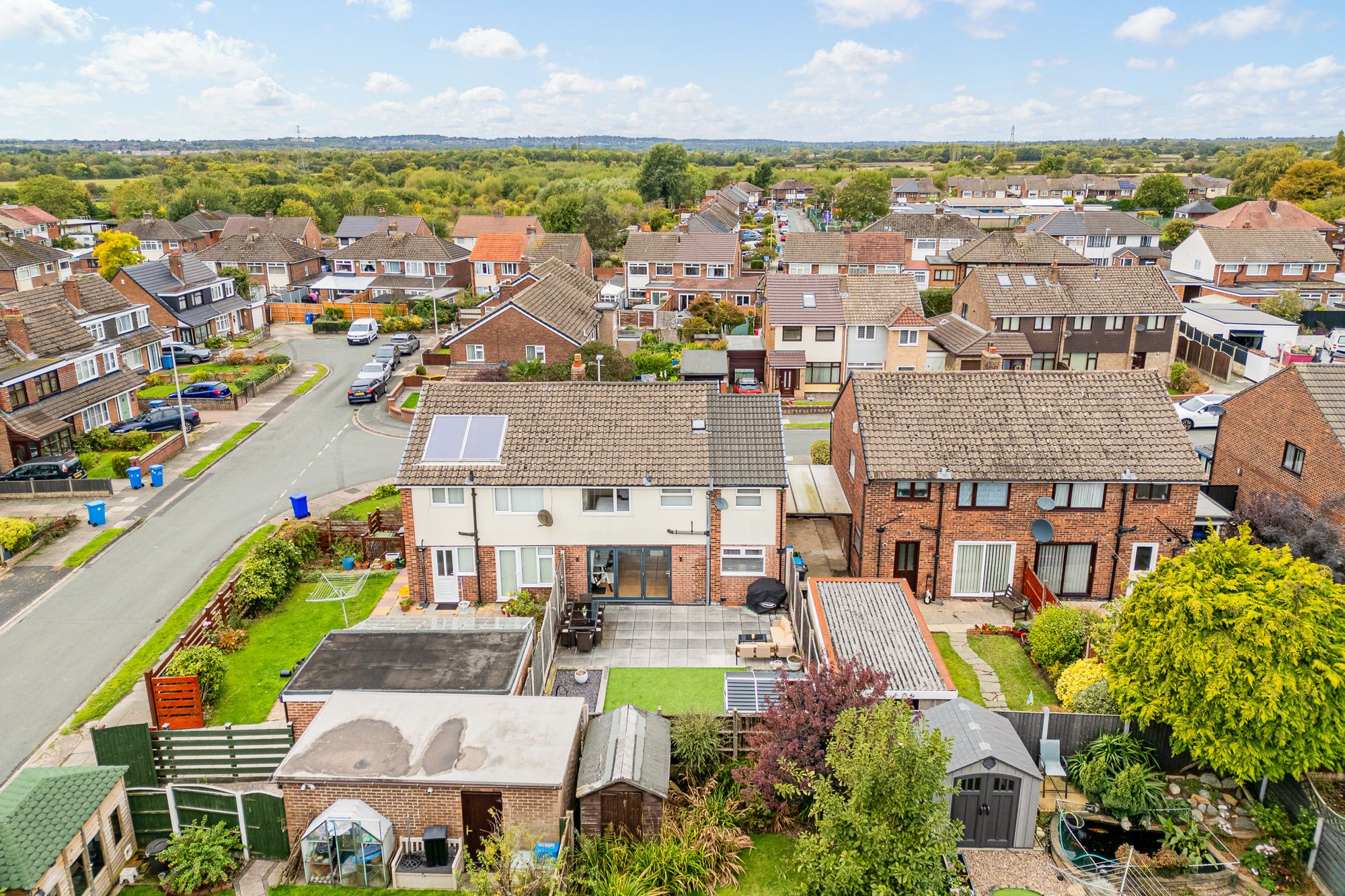 Sandiway Avenue, Widnes, WA8