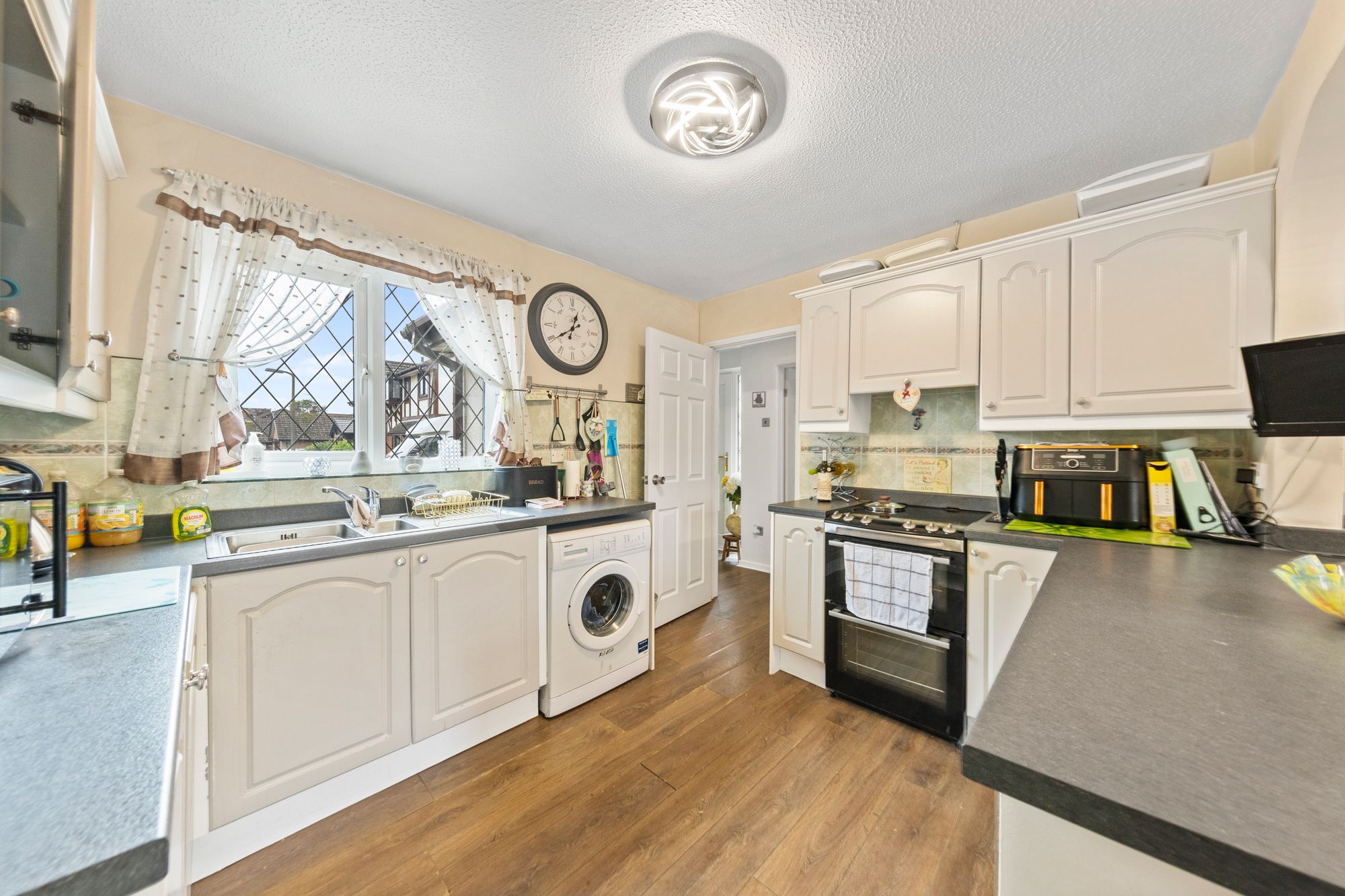 Pipit Avenue, Newton-Le-Willows