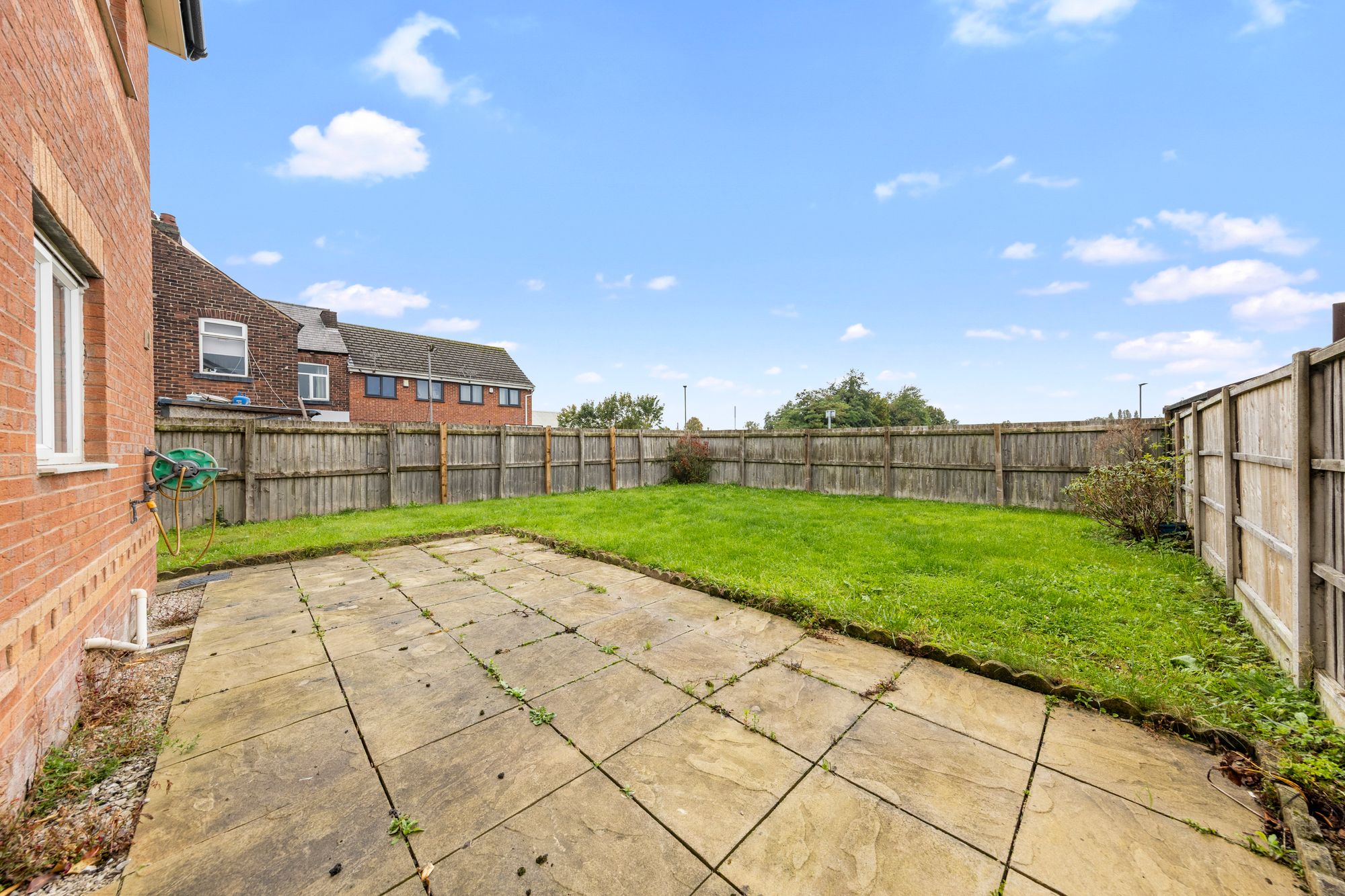 Cole Avenue, Newton-Le-Willows