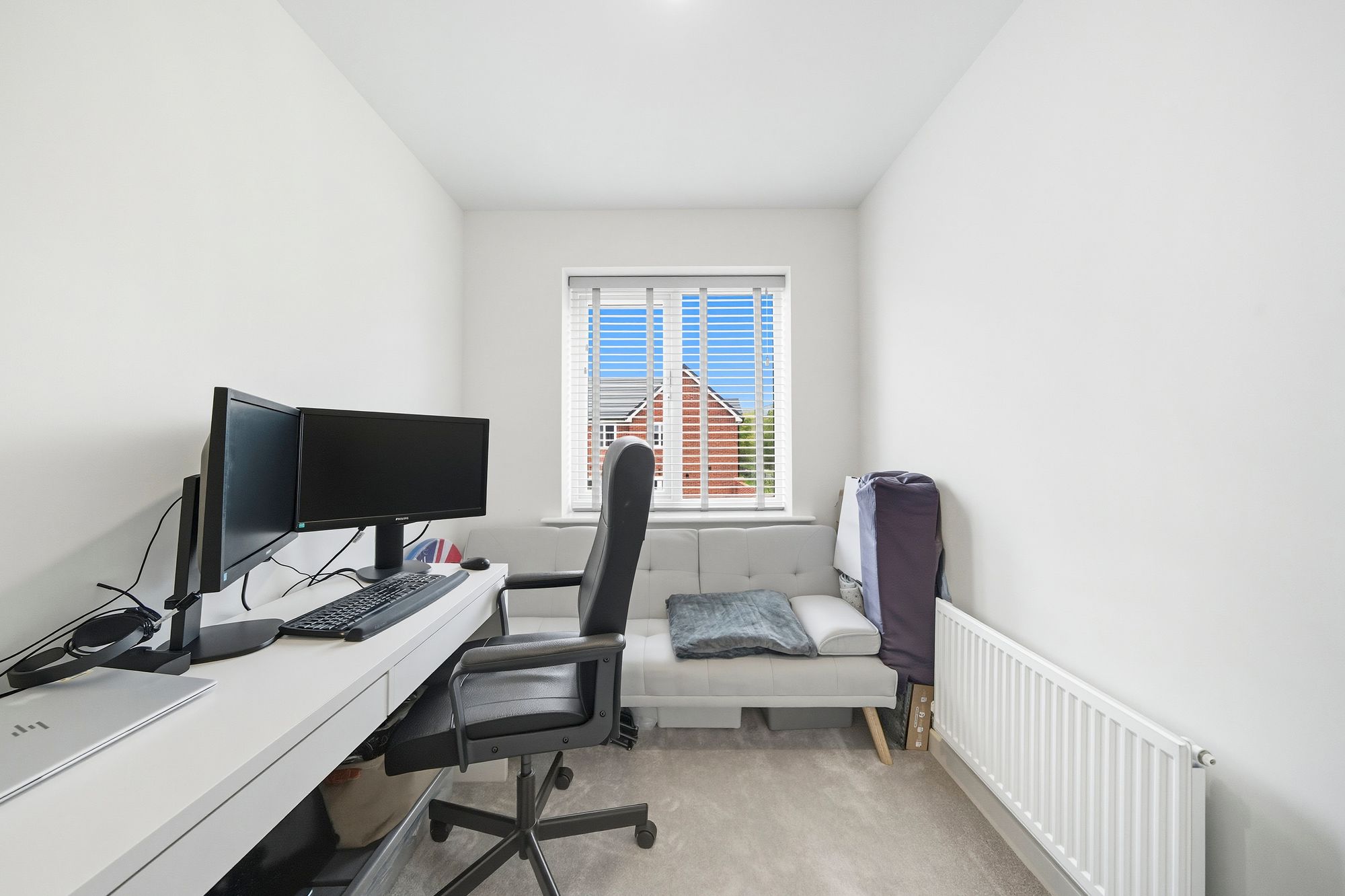 Vulcan Gate, Leigh, WN7