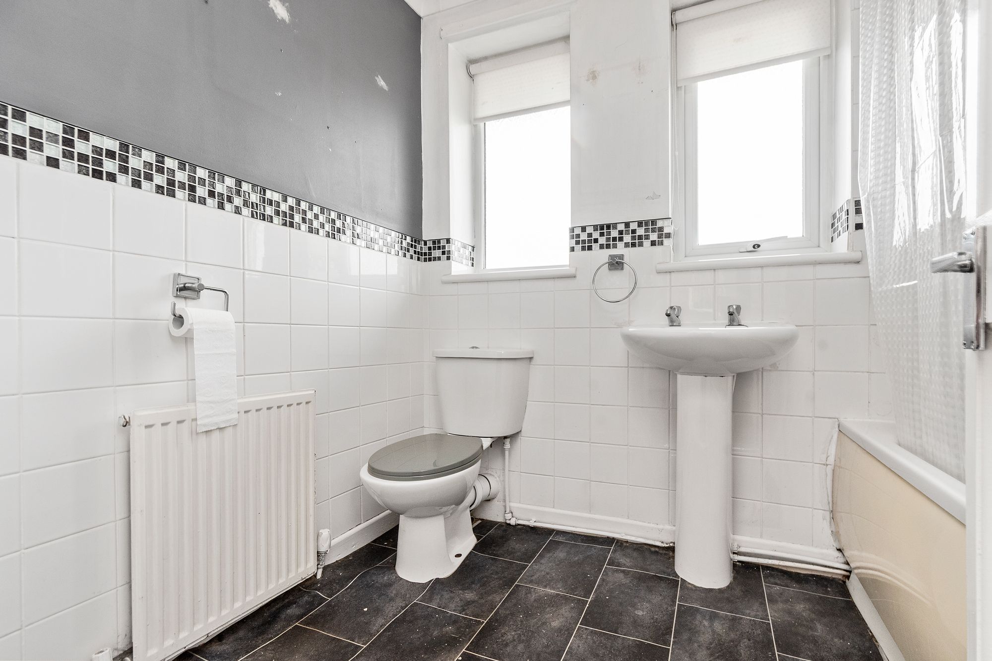 Canberra Avenue, Thatto Heath, WA9