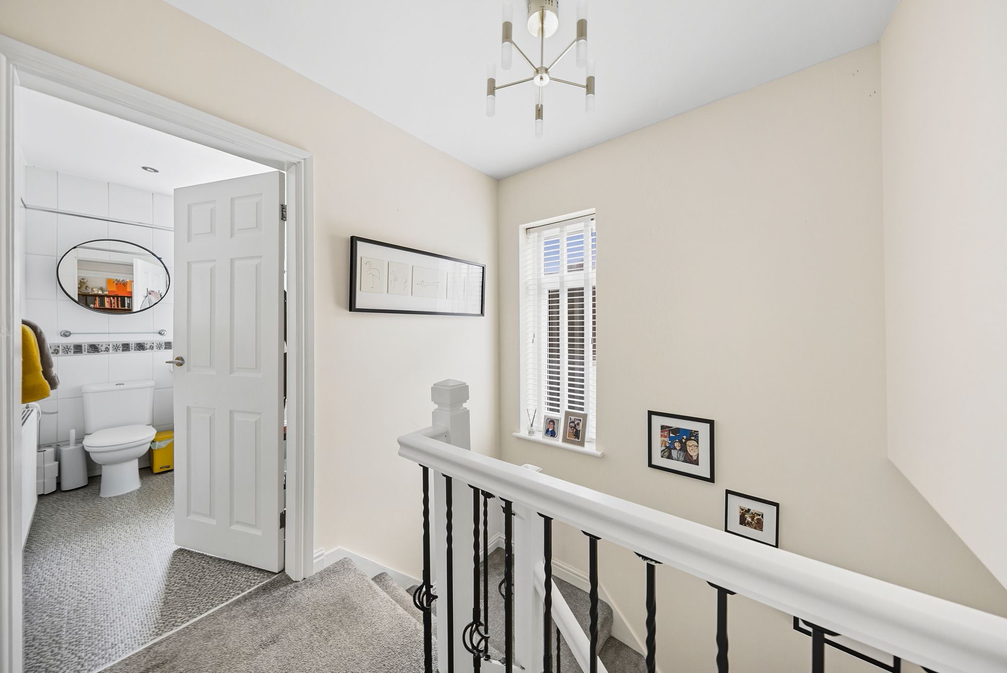 Elston Avenue, Newton-Le-Willows