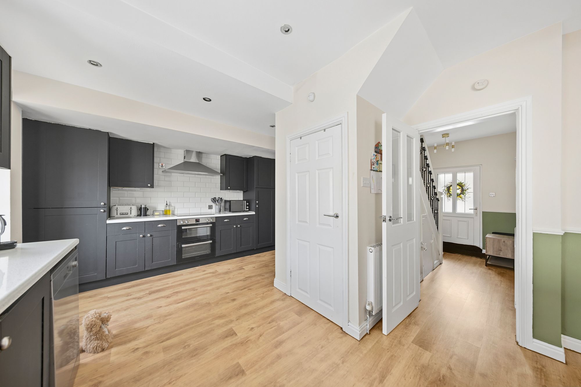 Elston Avenue, Newton-Le-Willows