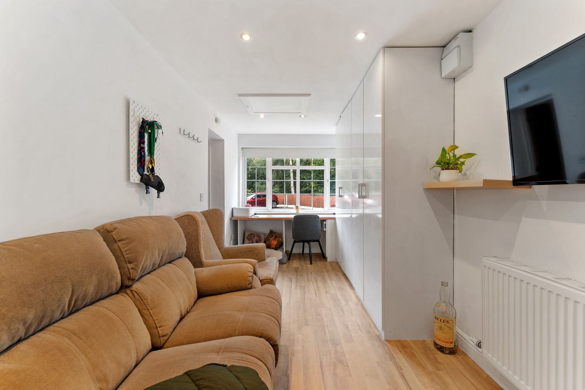 Dorchester Park, Runcorn, WA7