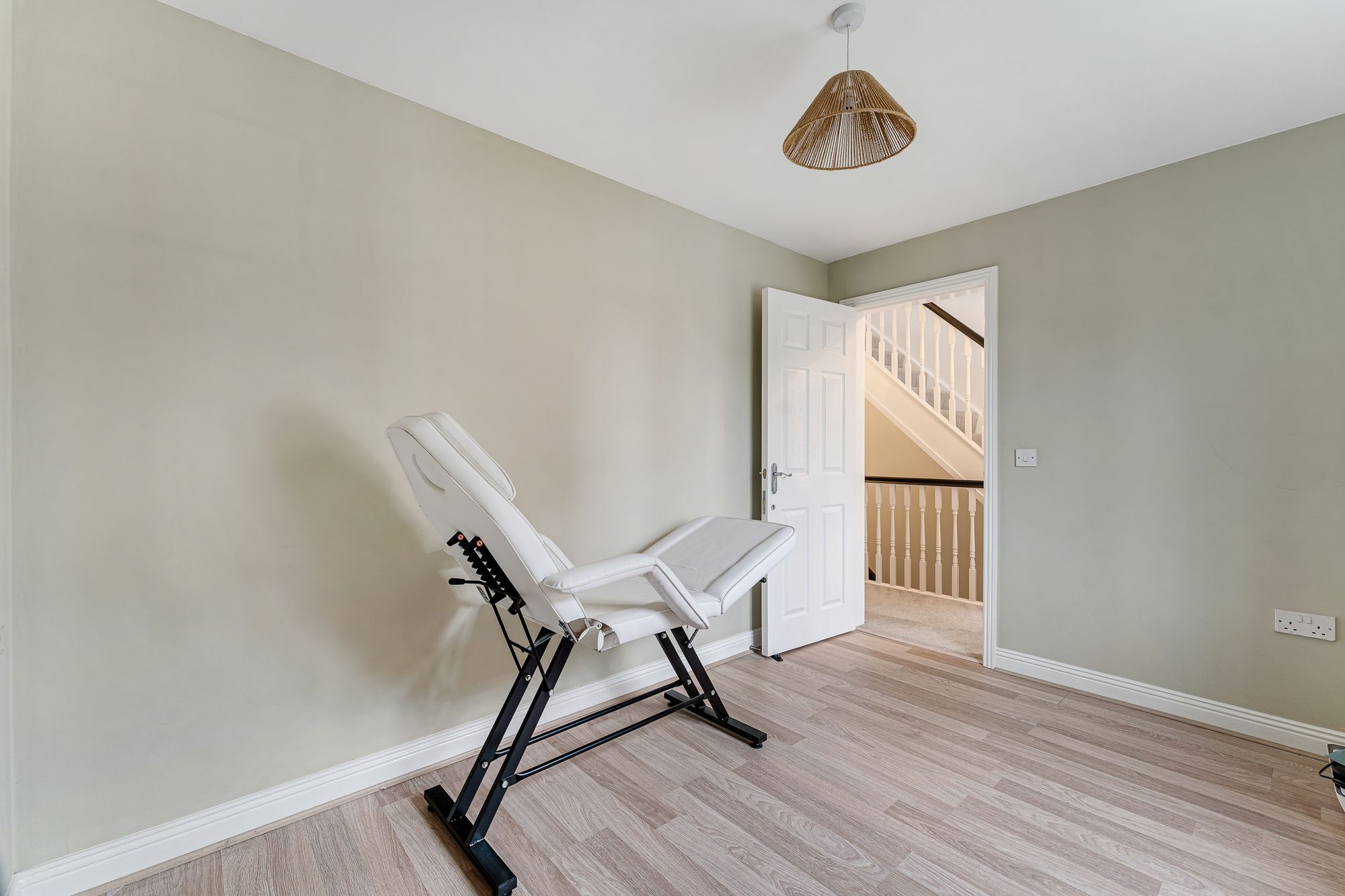 Regency Park, Widnes, WA8